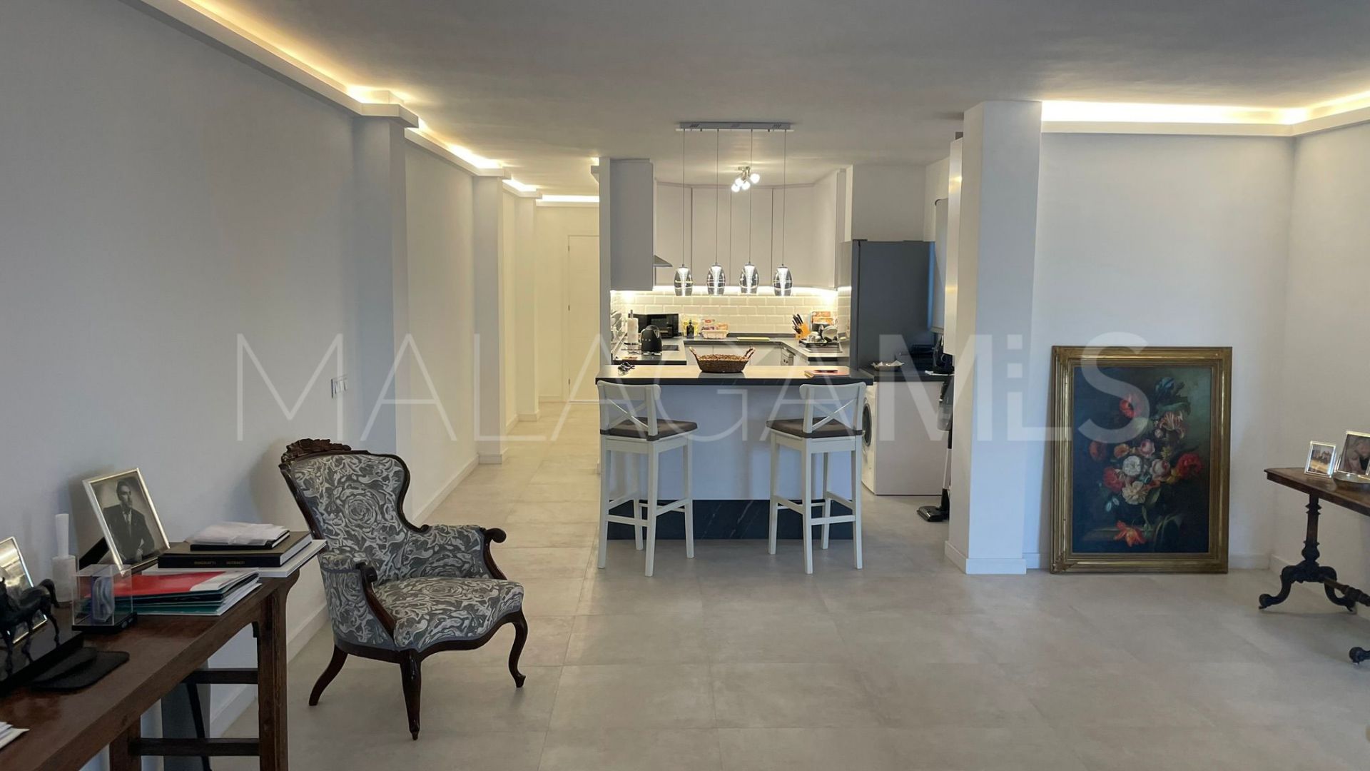 Buy San Pedro de Alcantara apartment with 3 bedrooms