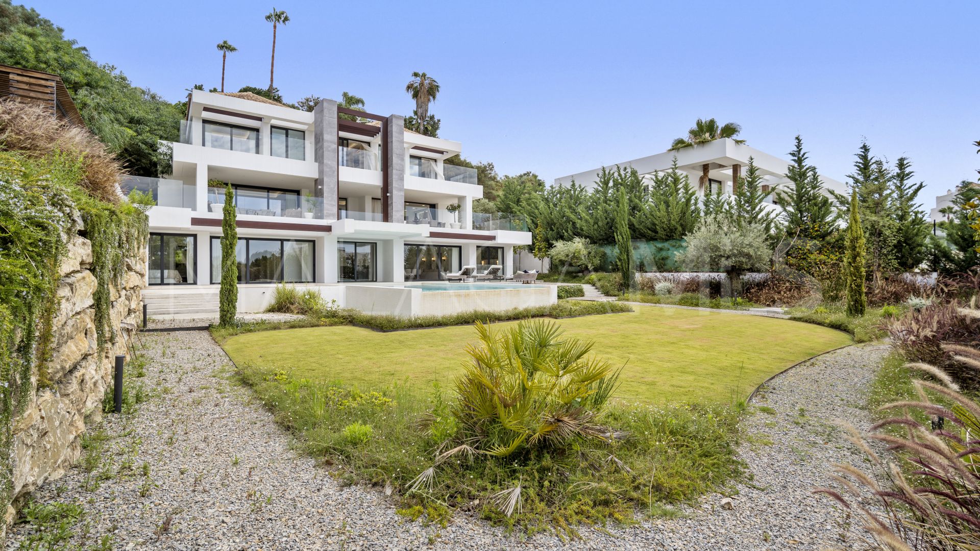 Villa in La Alqueria for sale