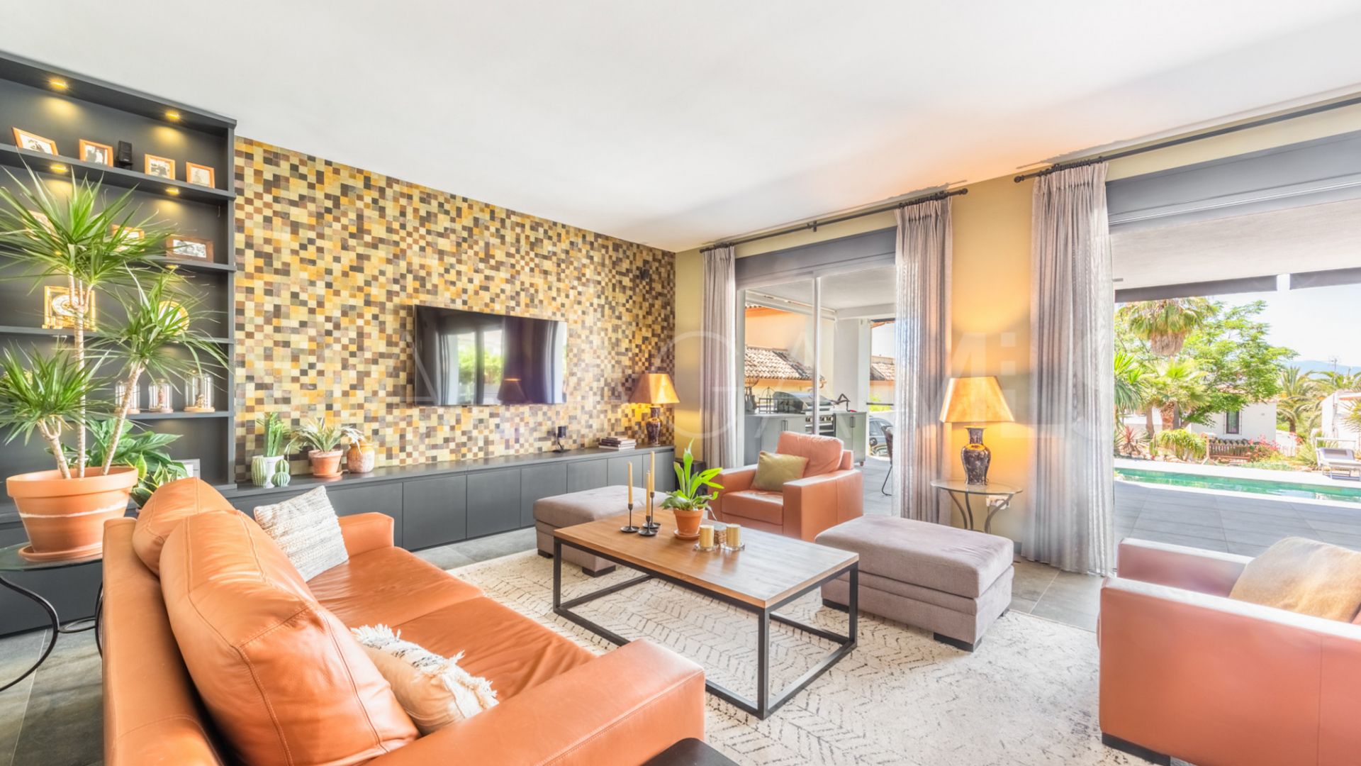 Buy villa de 3 bedrooms in Rio Real