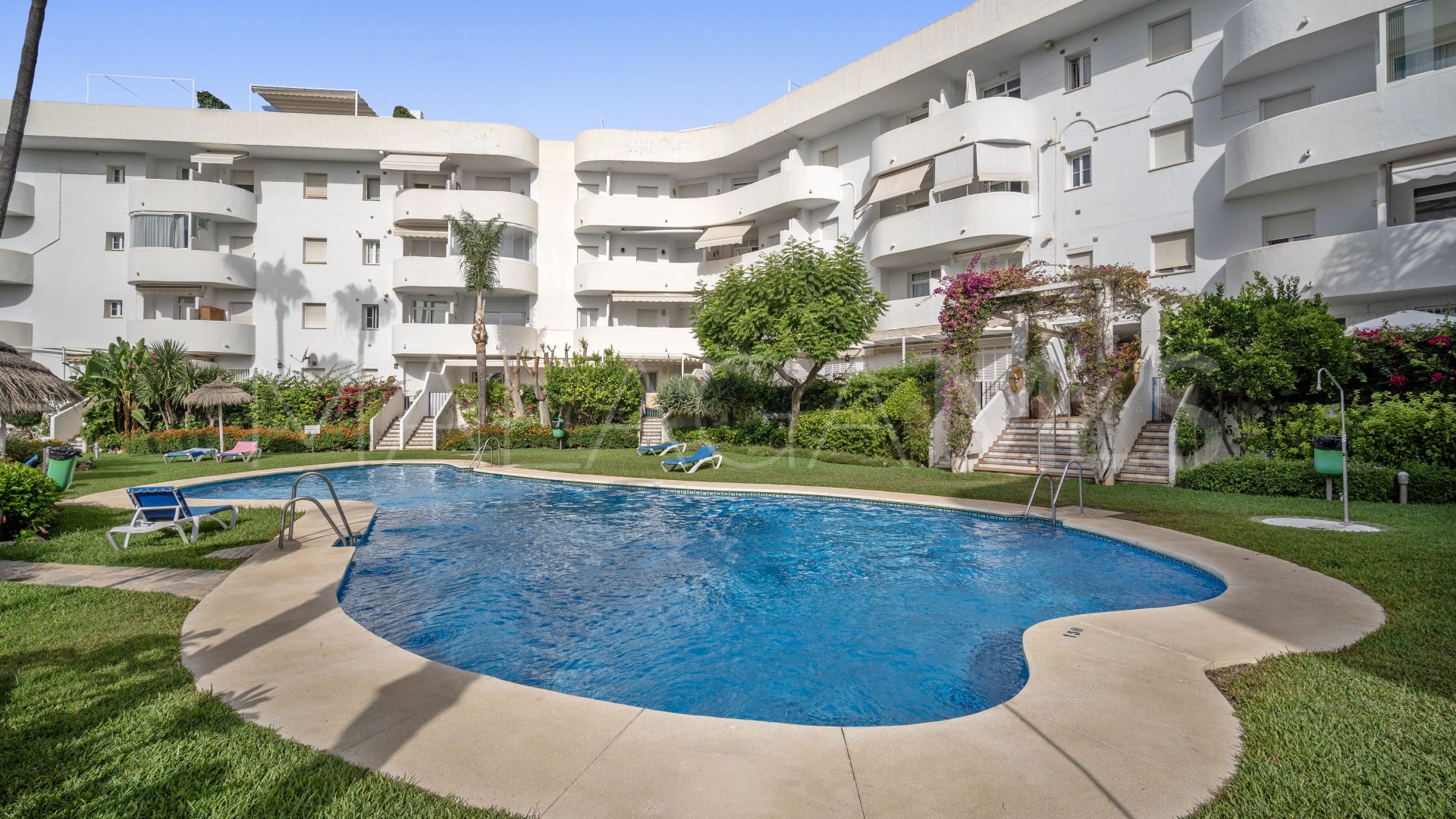 For sale Marbella Real 3 bedrooms ground floor apartment