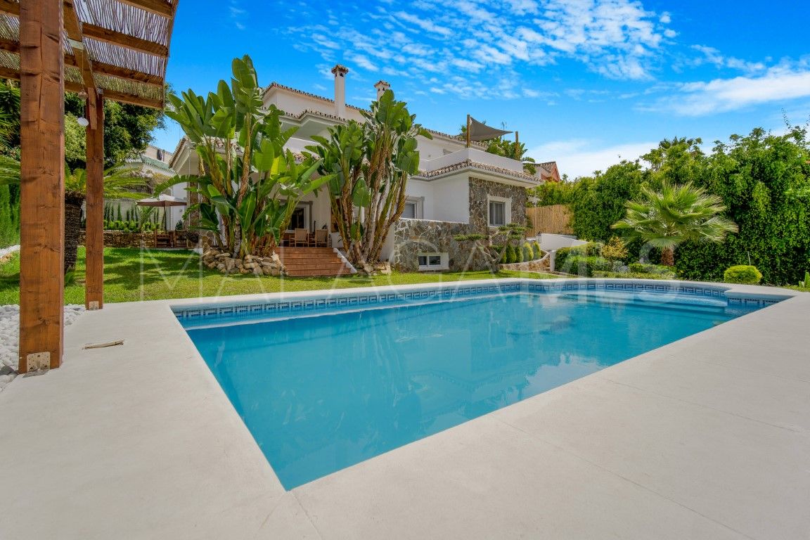 Villa with 6 bedrooms for sale in Atalaya de Rio Verde