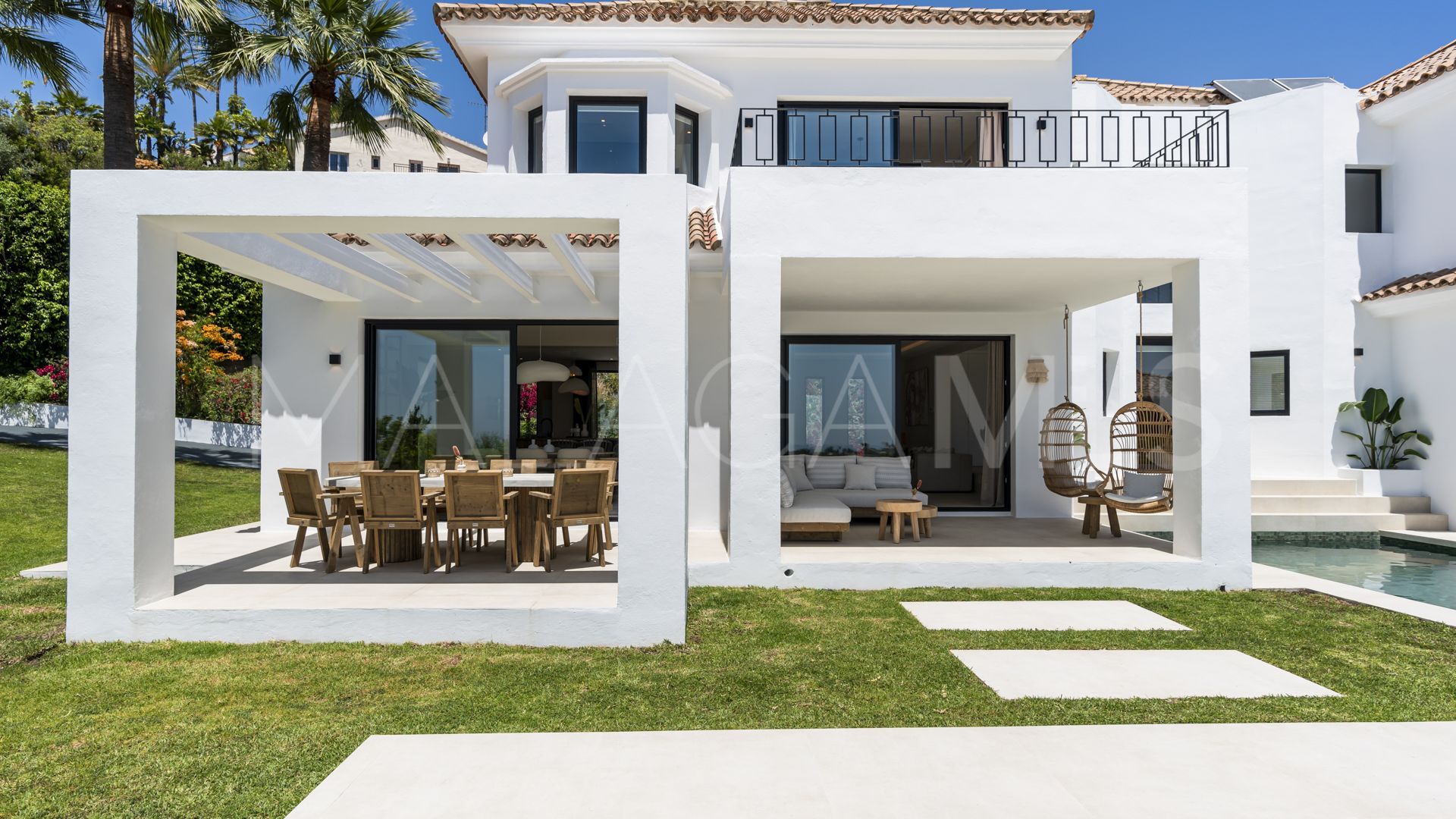 Villa for sale in Paraiso Alto