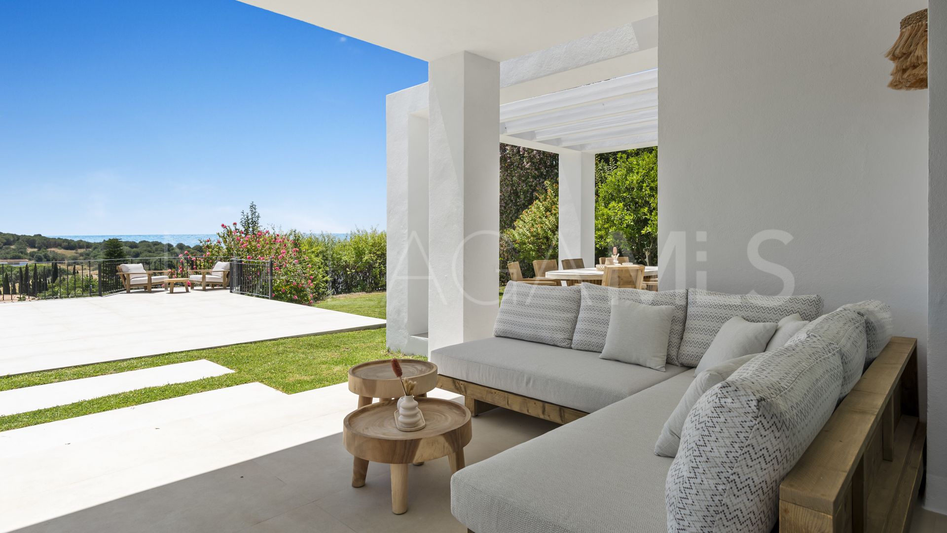 6 bedrooms villa in Paraiso Alto for sale