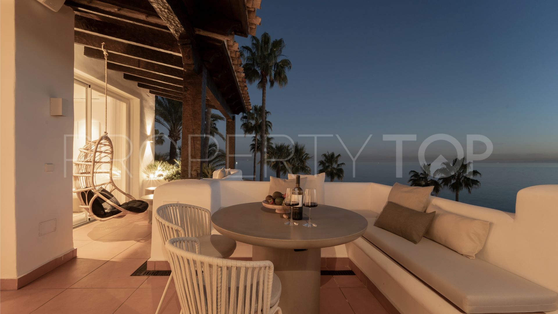 Alcazaba Beach 2 bedrooms penthouse for sale