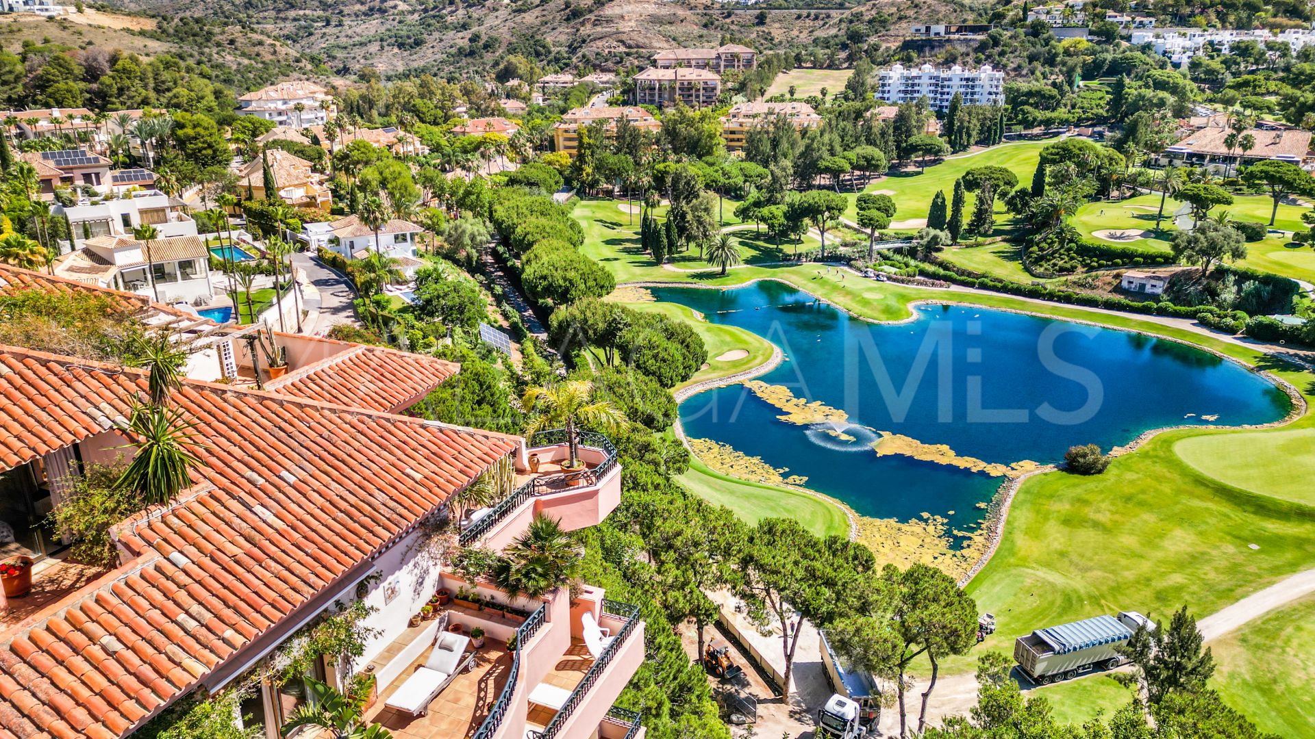 For sale Vista Golf duplex penthouse with 4 bedrooms