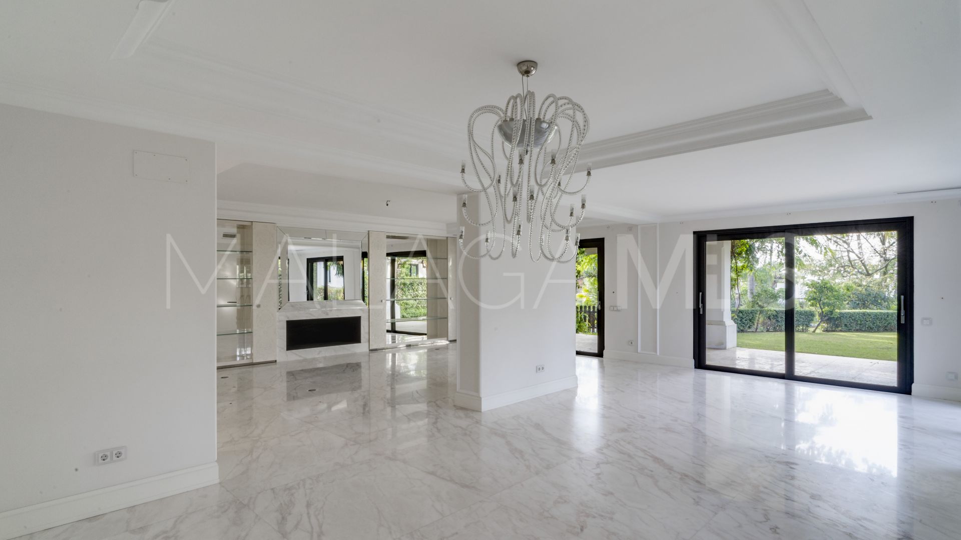 Villa for sale in Lomas de Magna Marbella