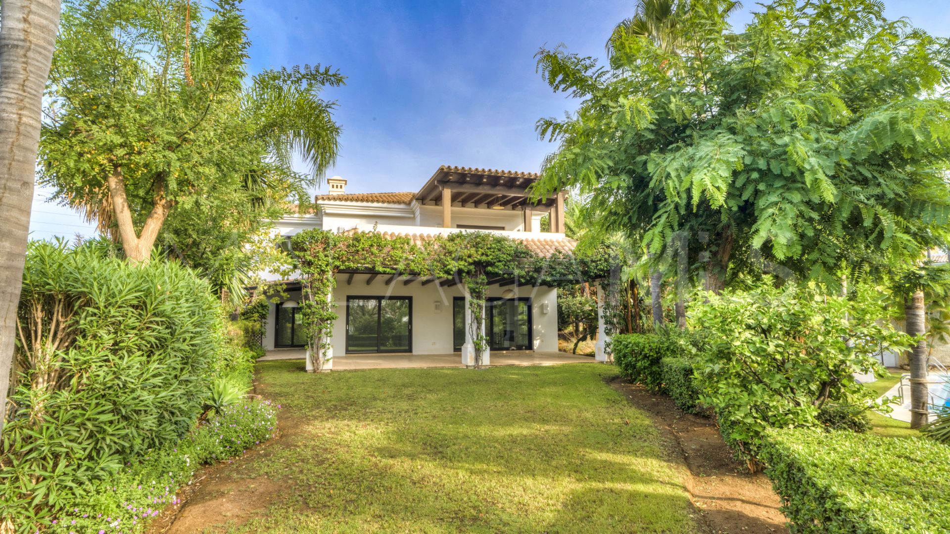 Villa for sale in Lomas de Magna Marbella