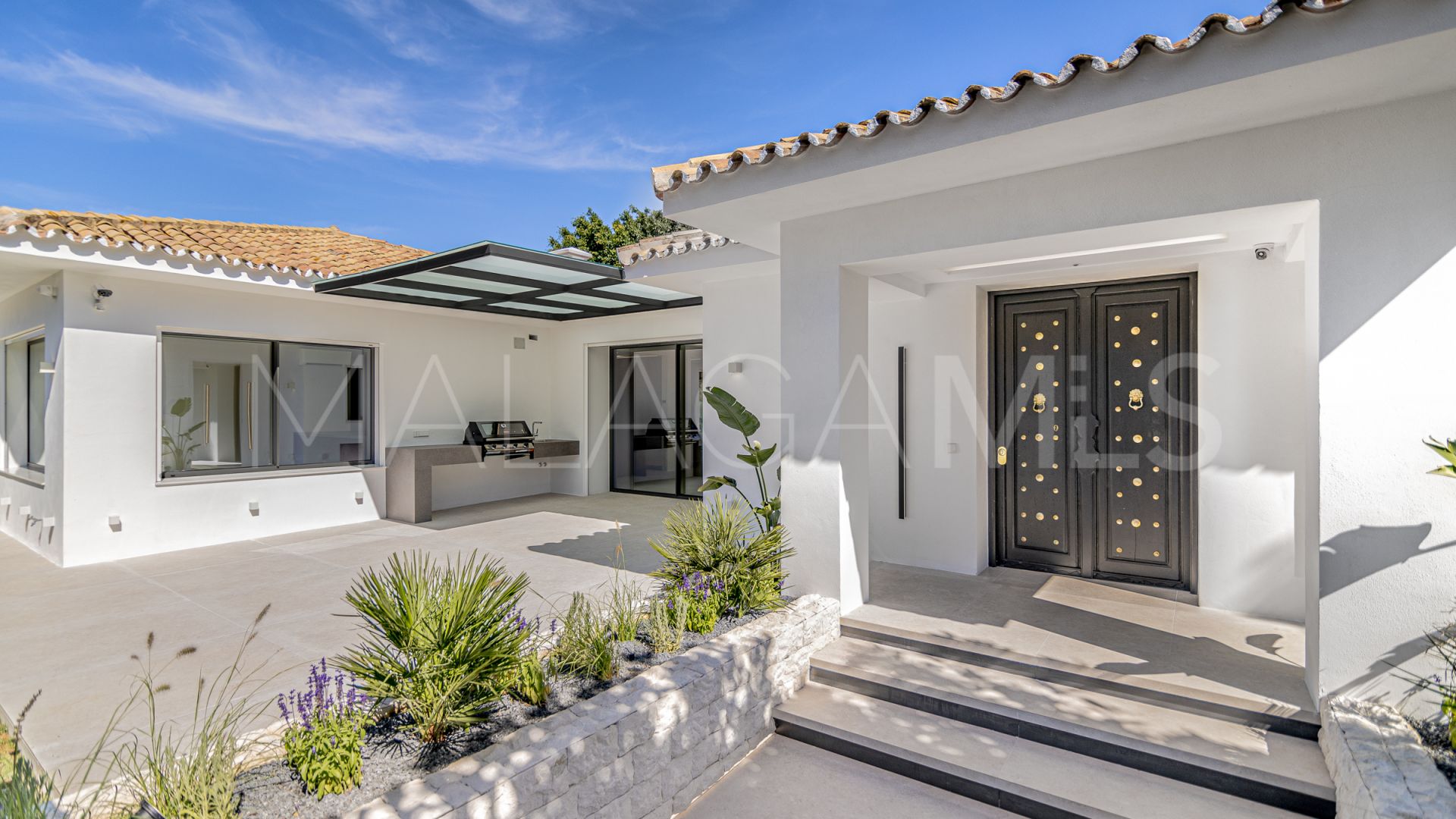 For sale 4 bedrooms villa in Guadalmina Alta