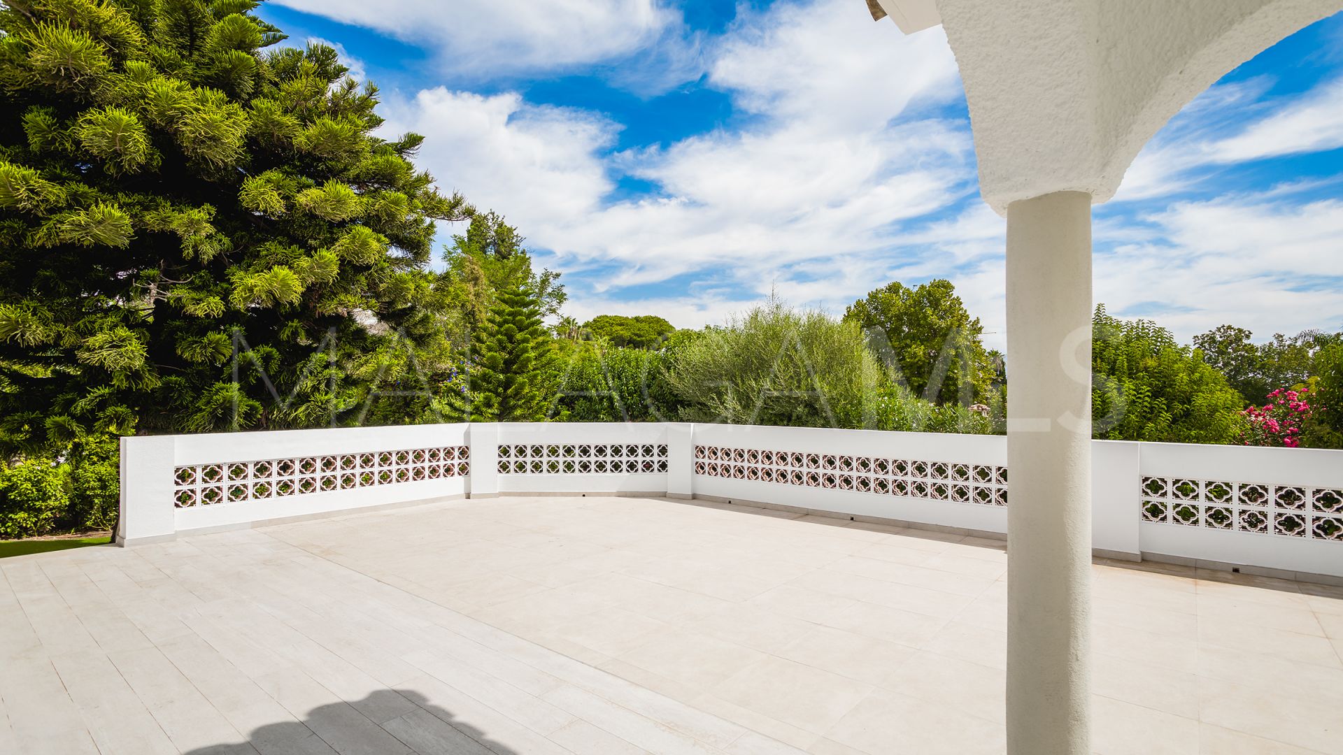 Se vende villa in Guadalmina Alta de 6 bedrooms