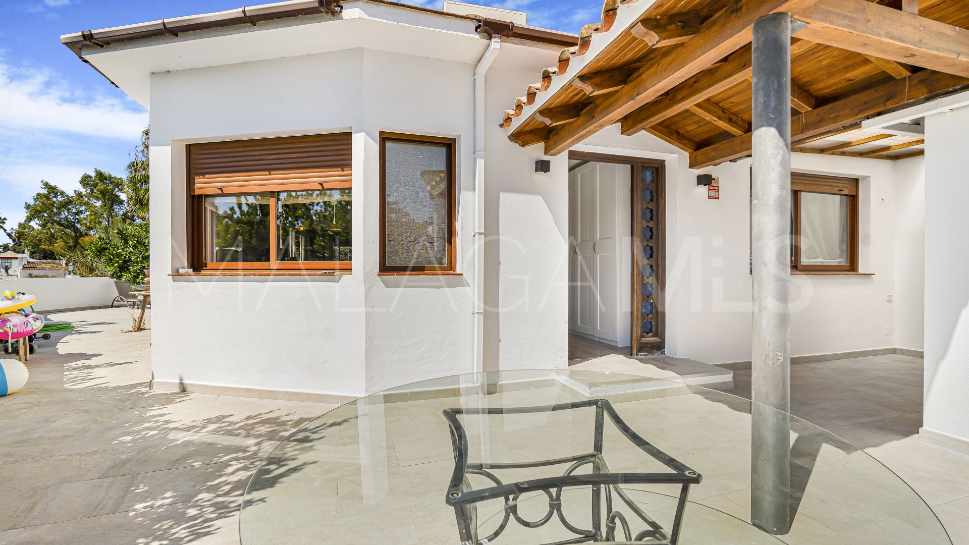 Maison de ville for sale in Parque Elviria