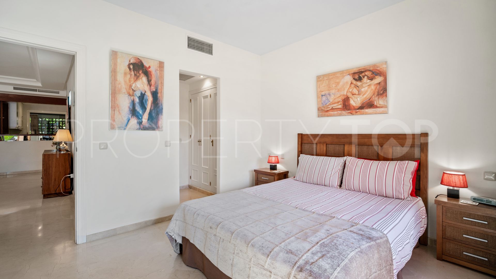 Menara Beach, apartamento en venta con 2 dormitorios