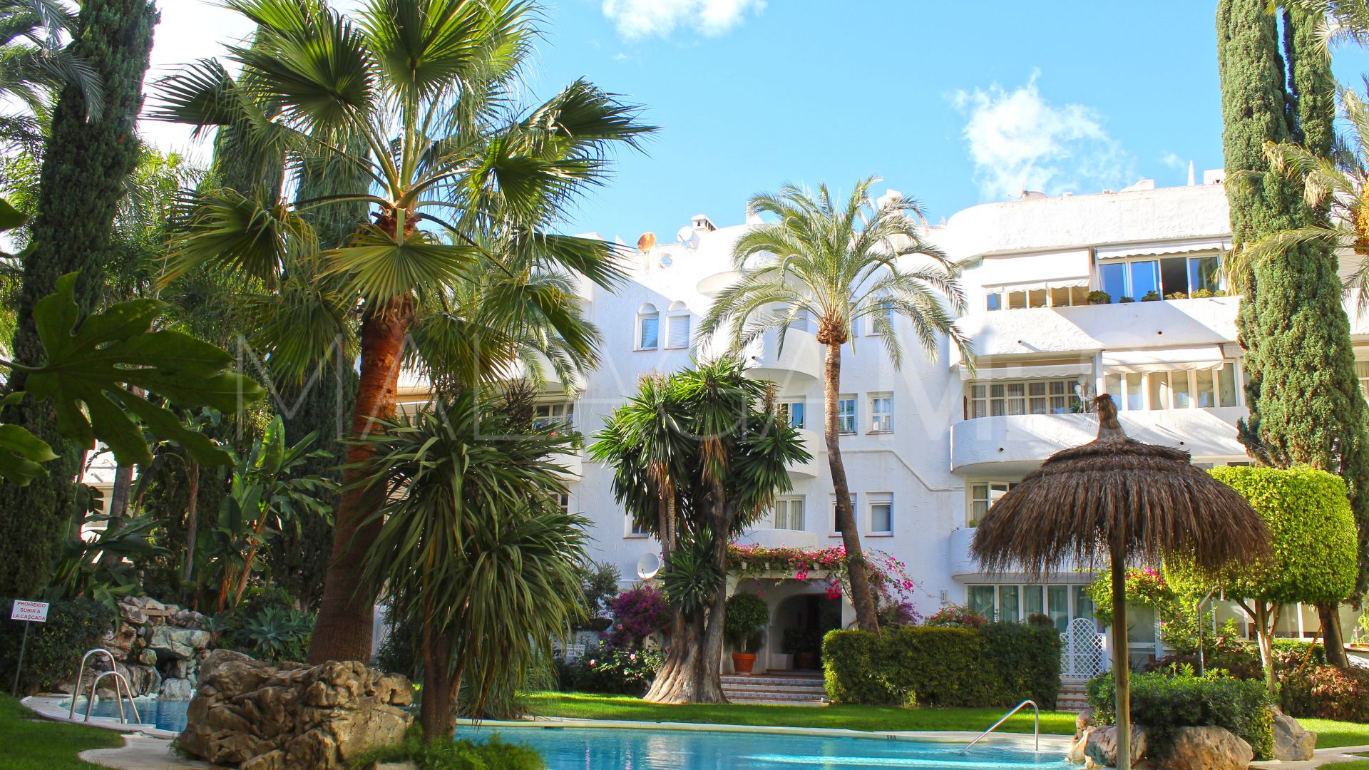 Lägenhet for sale in Marbella Real