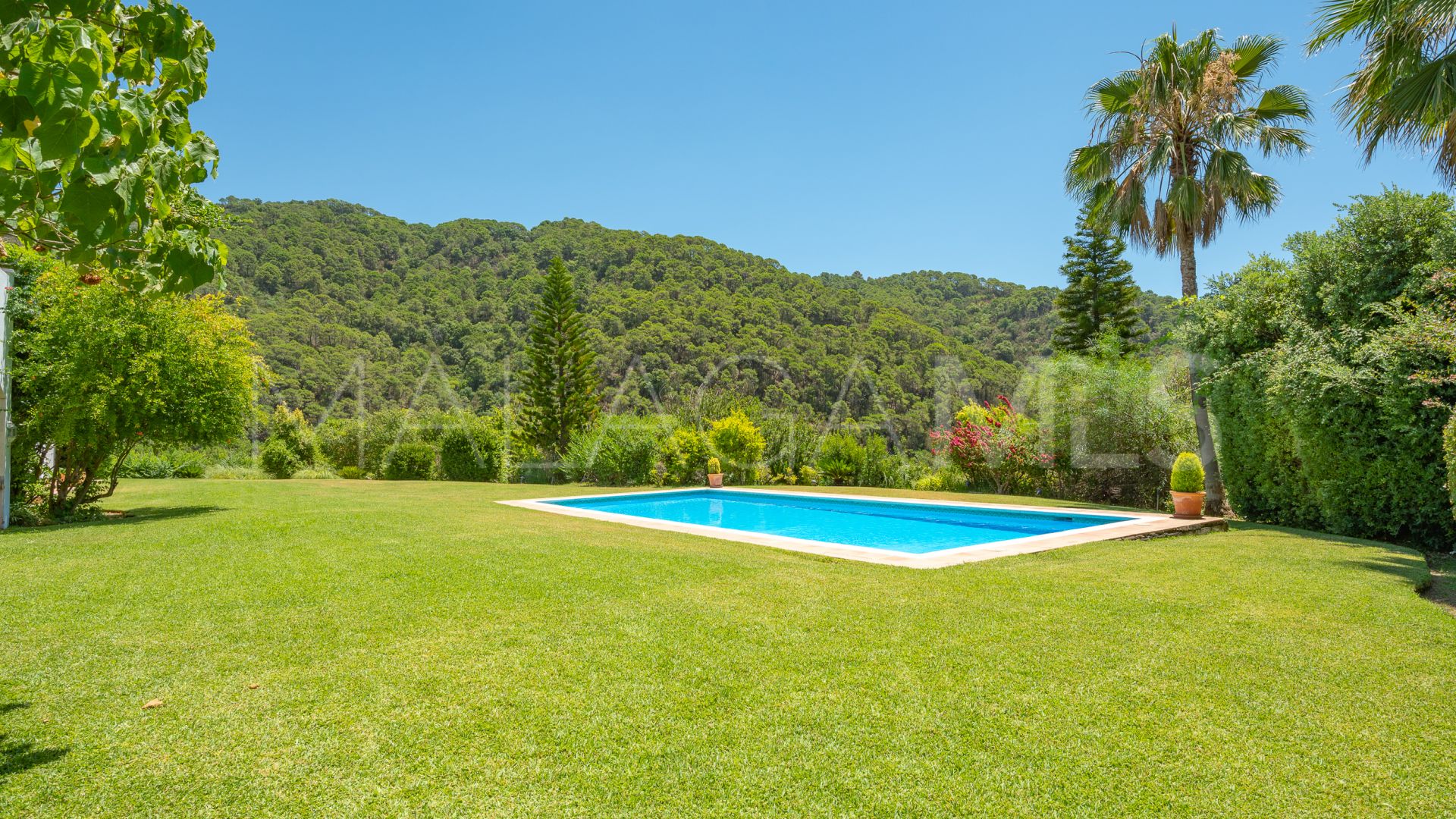 For sale El Velerin villa