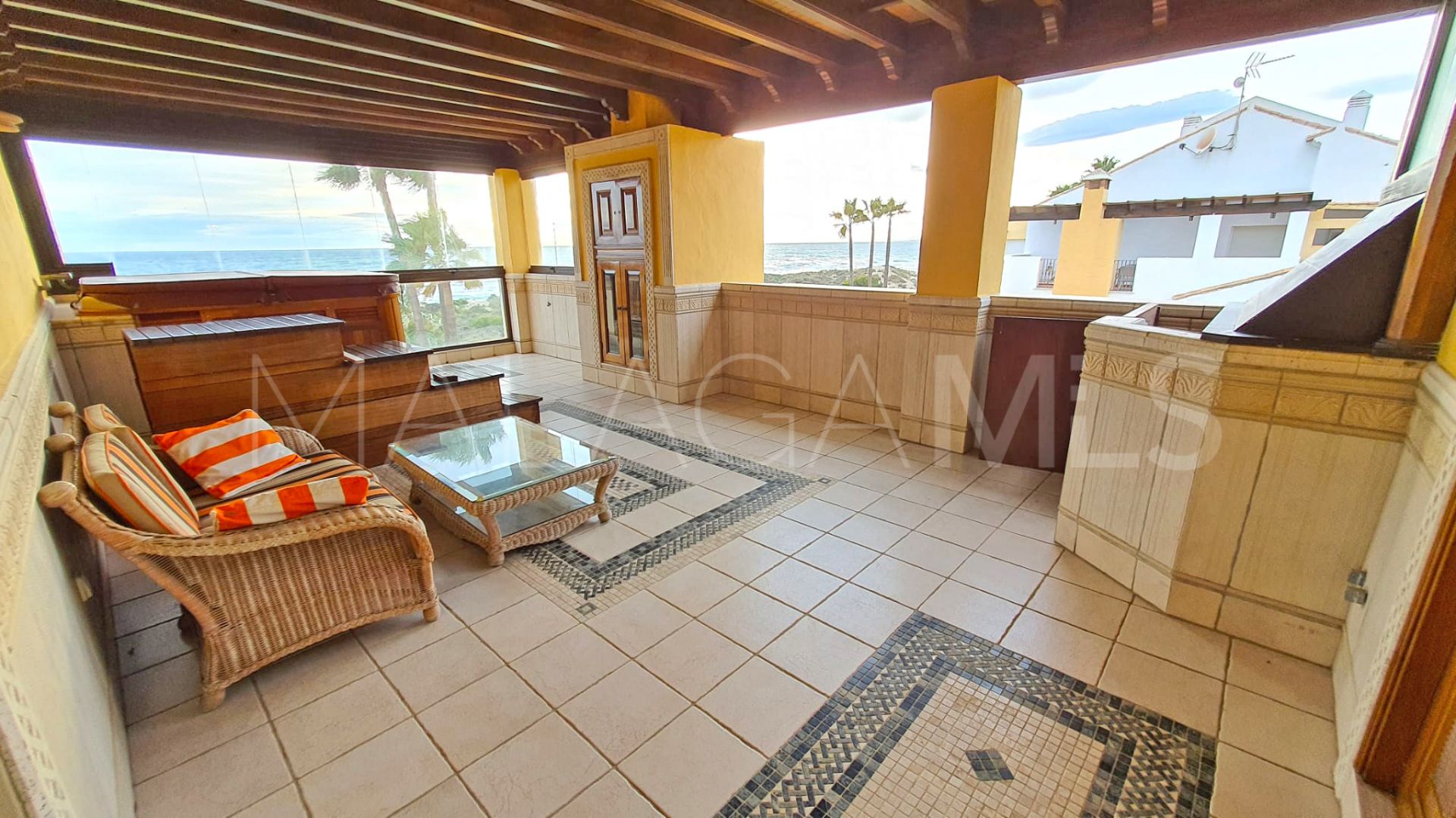 Doppelhaushälfte for sale in Bahia de Marbella