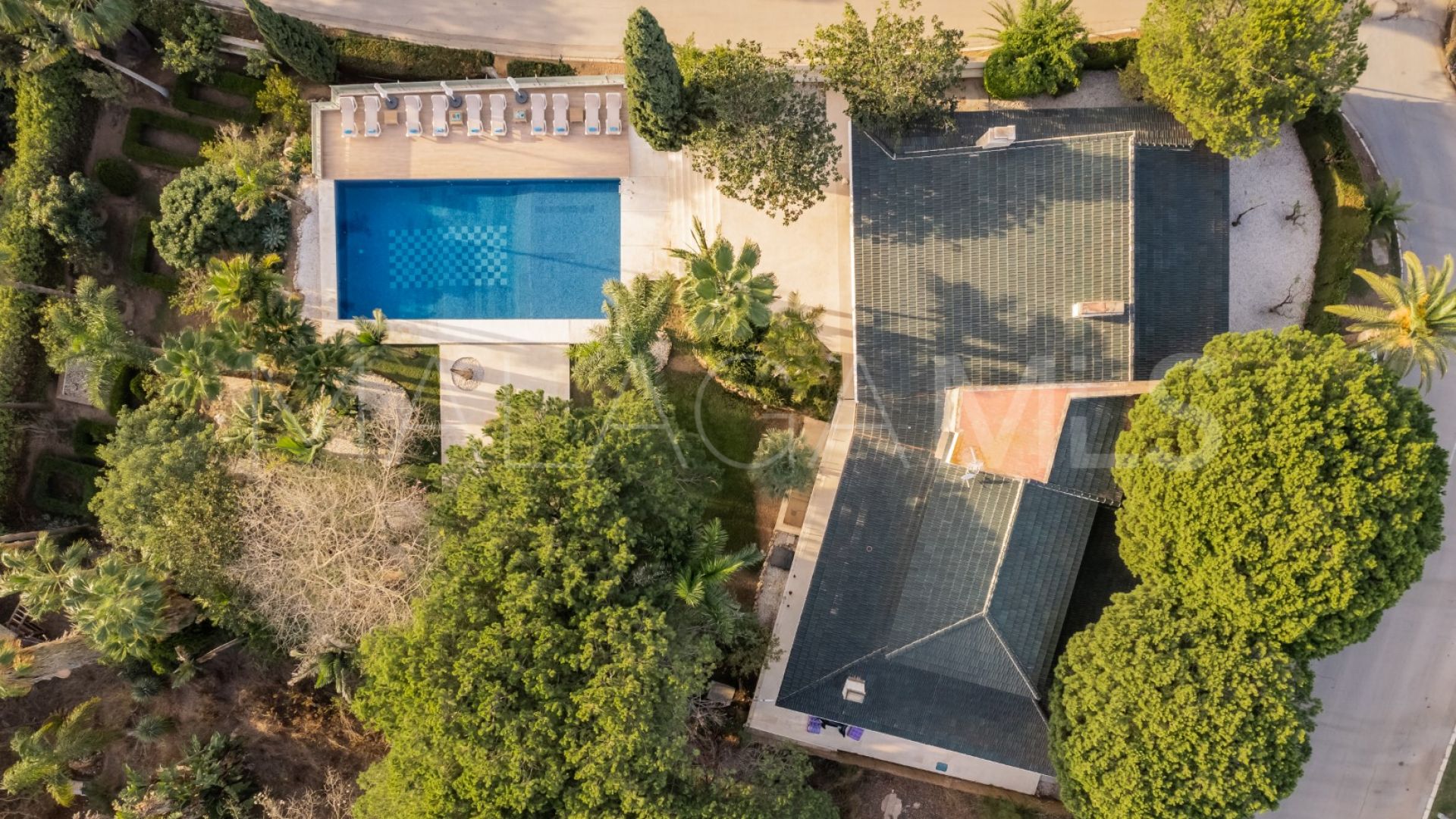 For sale villa with 7 bedrooms in Hacienda las Chapas