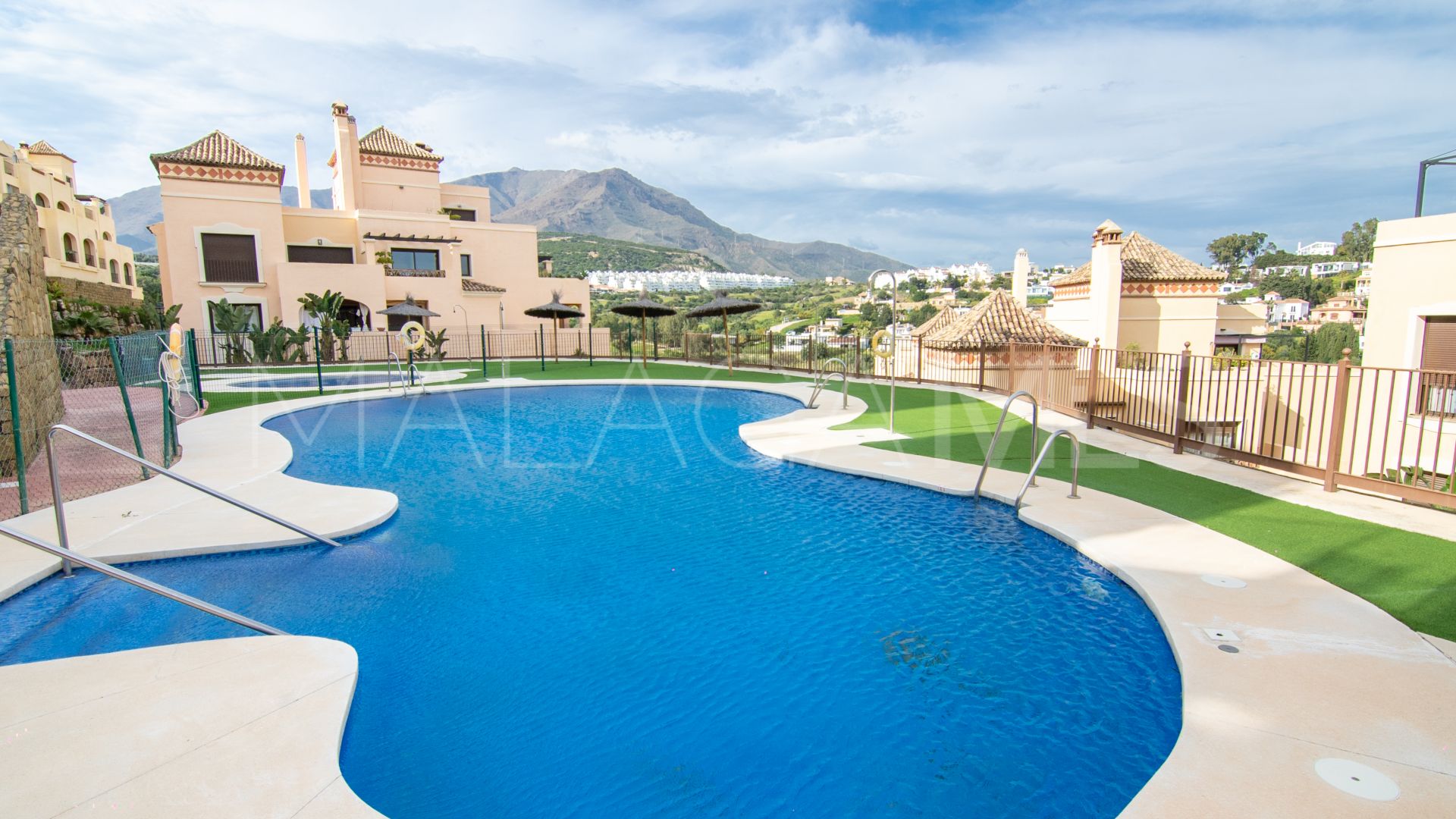 Azata Golf, apartamento for sale with 3 bedrooms