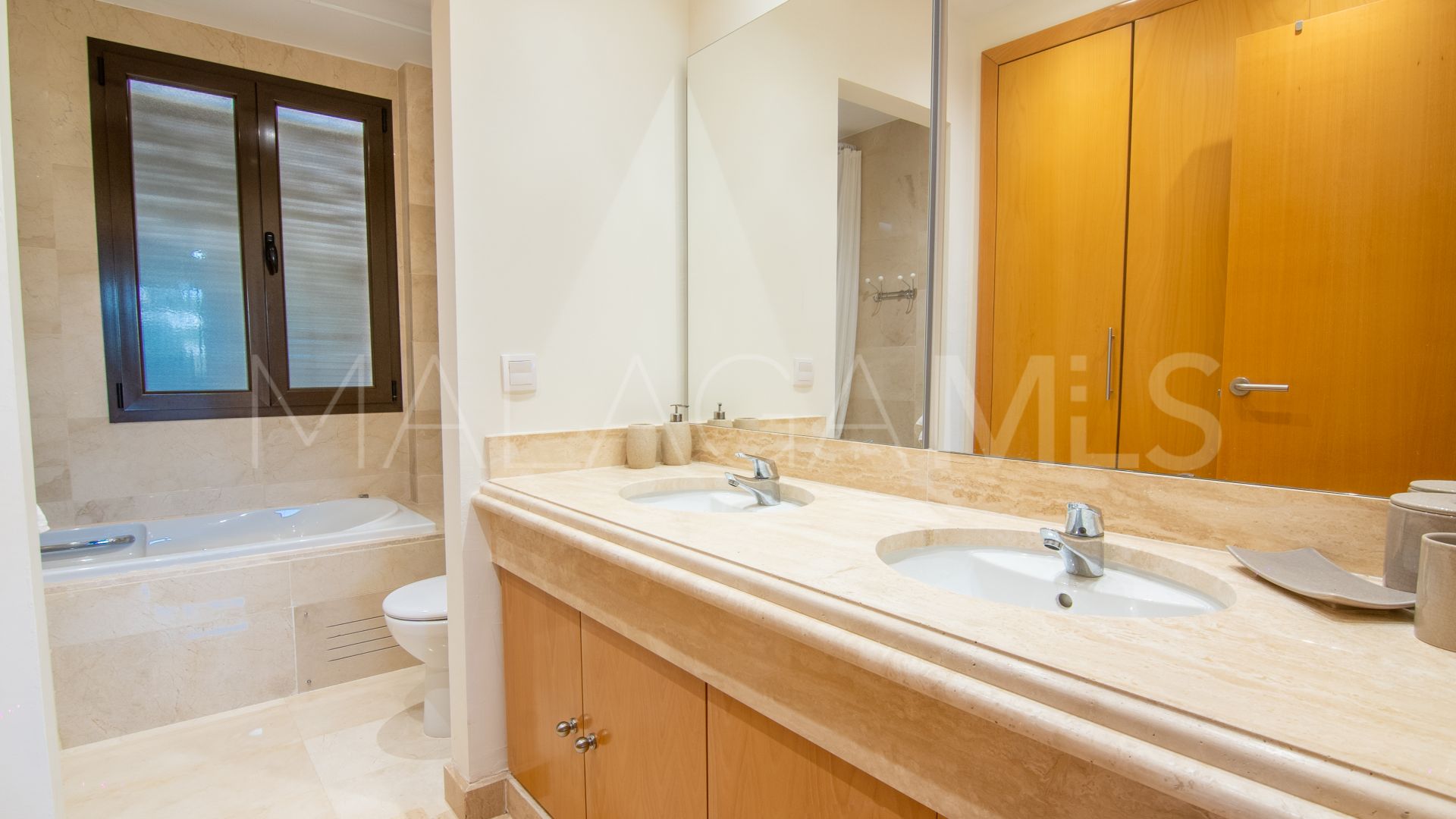 Azata Golf, apartamento for sale with 3 bedrooms