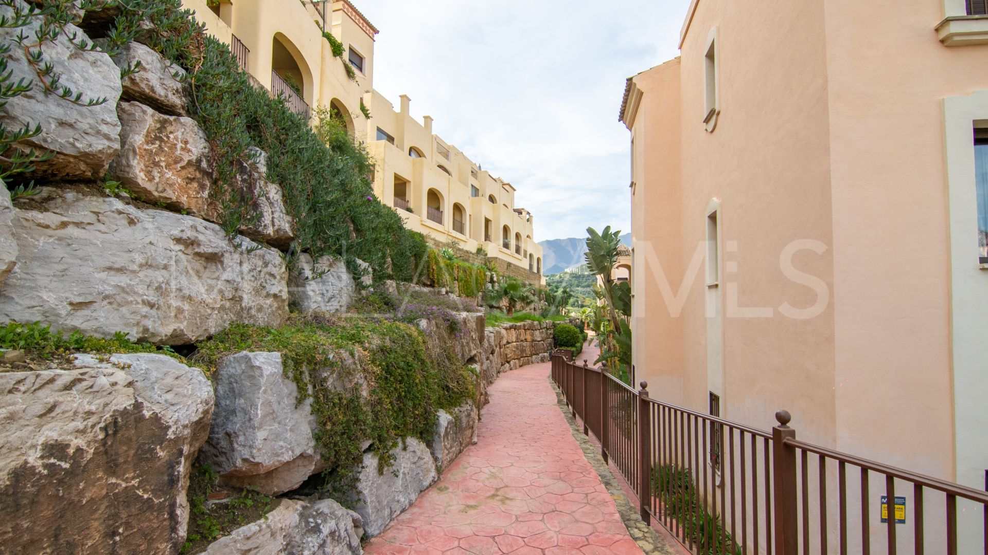 Azata Golf, apartamento for sale with 3 bedrooms