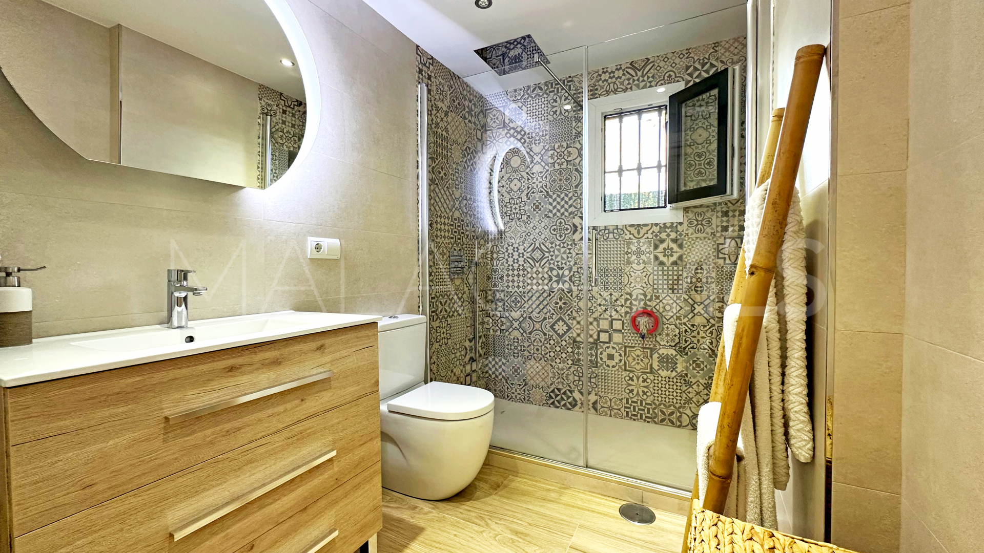 Ground floor apartment for sale in Las Joyas with 2 bedrooms