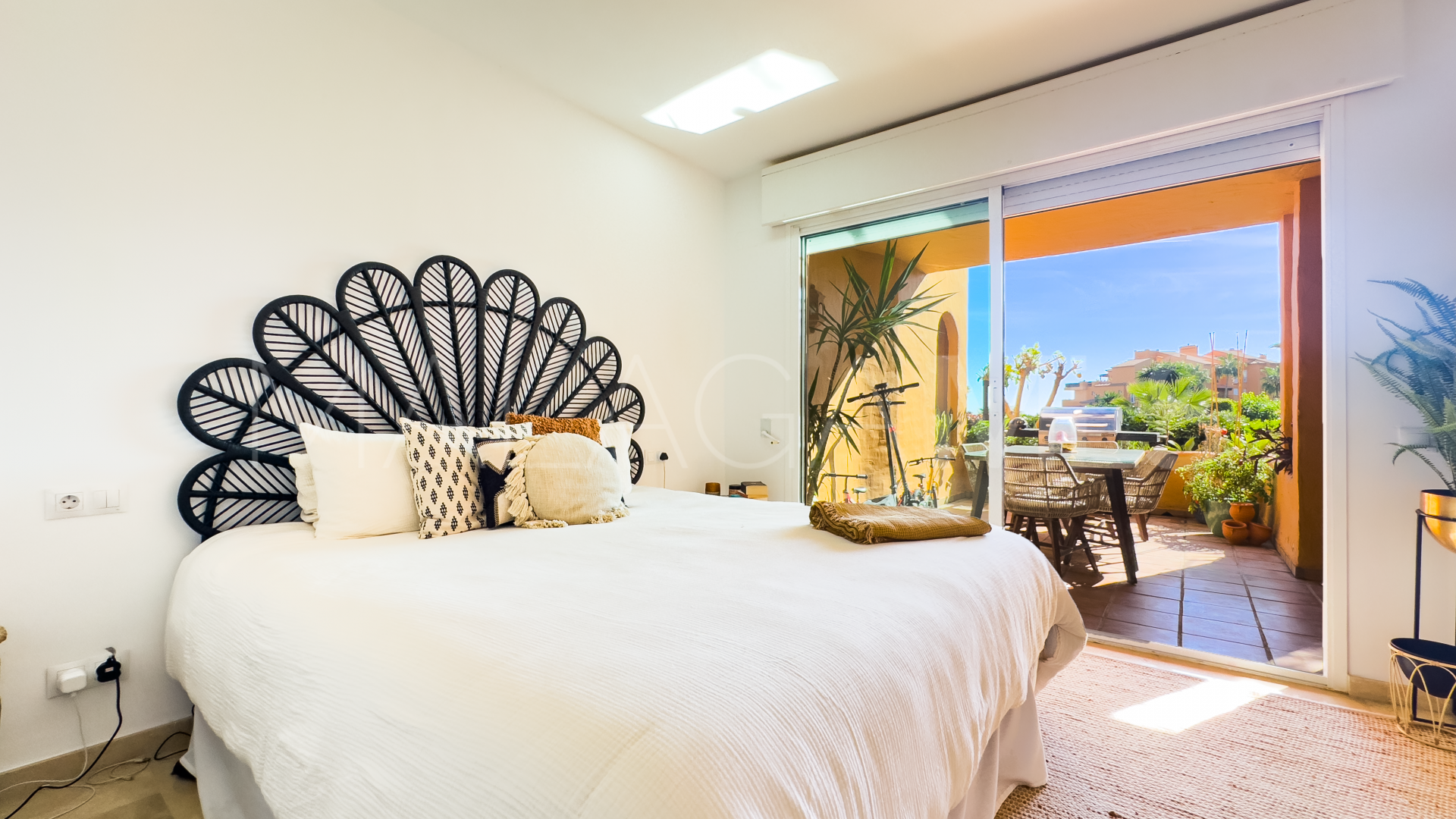 Markplanslägenhet for sale in Los Granados de Duquesa