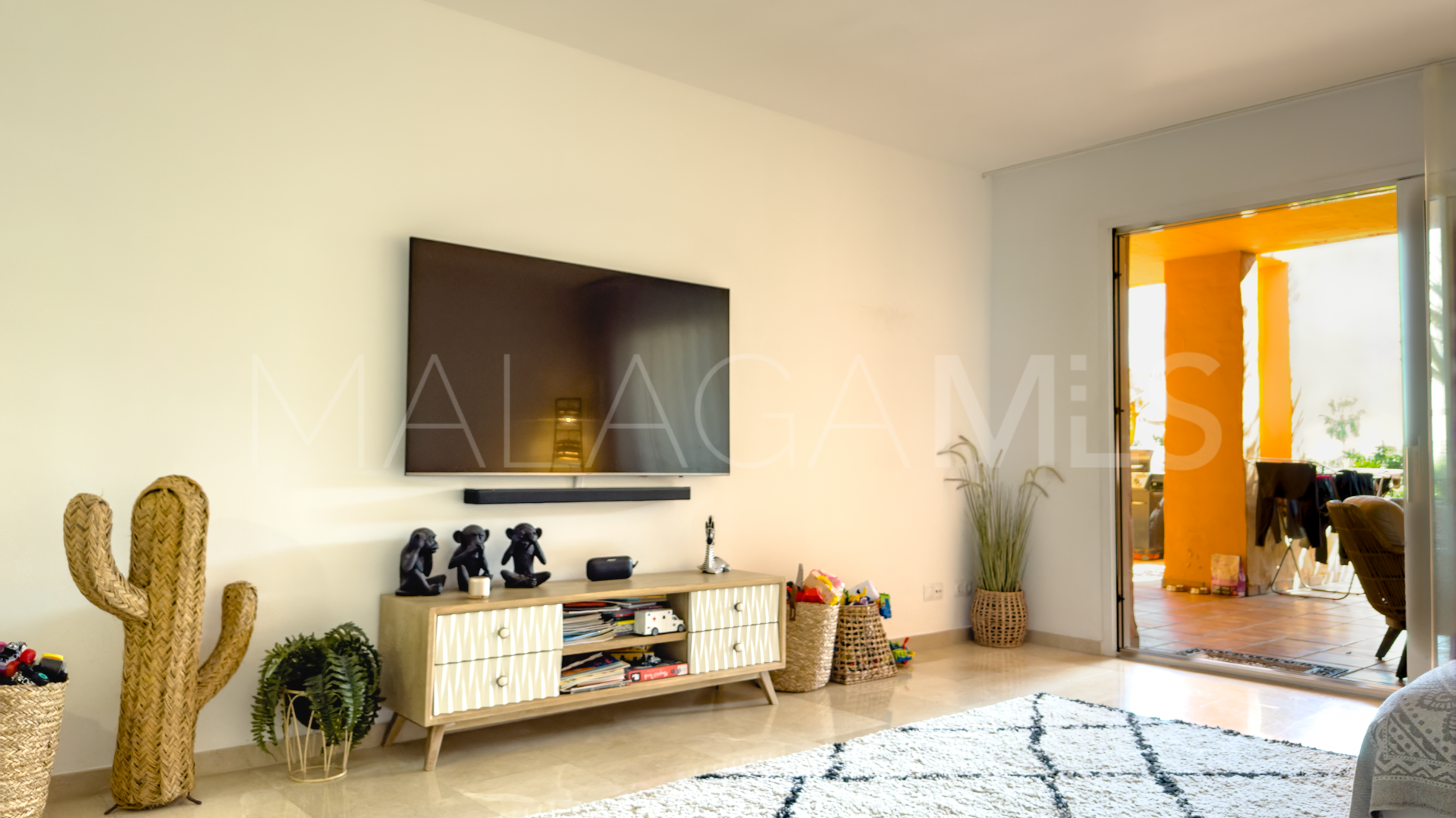 Markplanslägenhet for sale in Los Granados de Duquesa