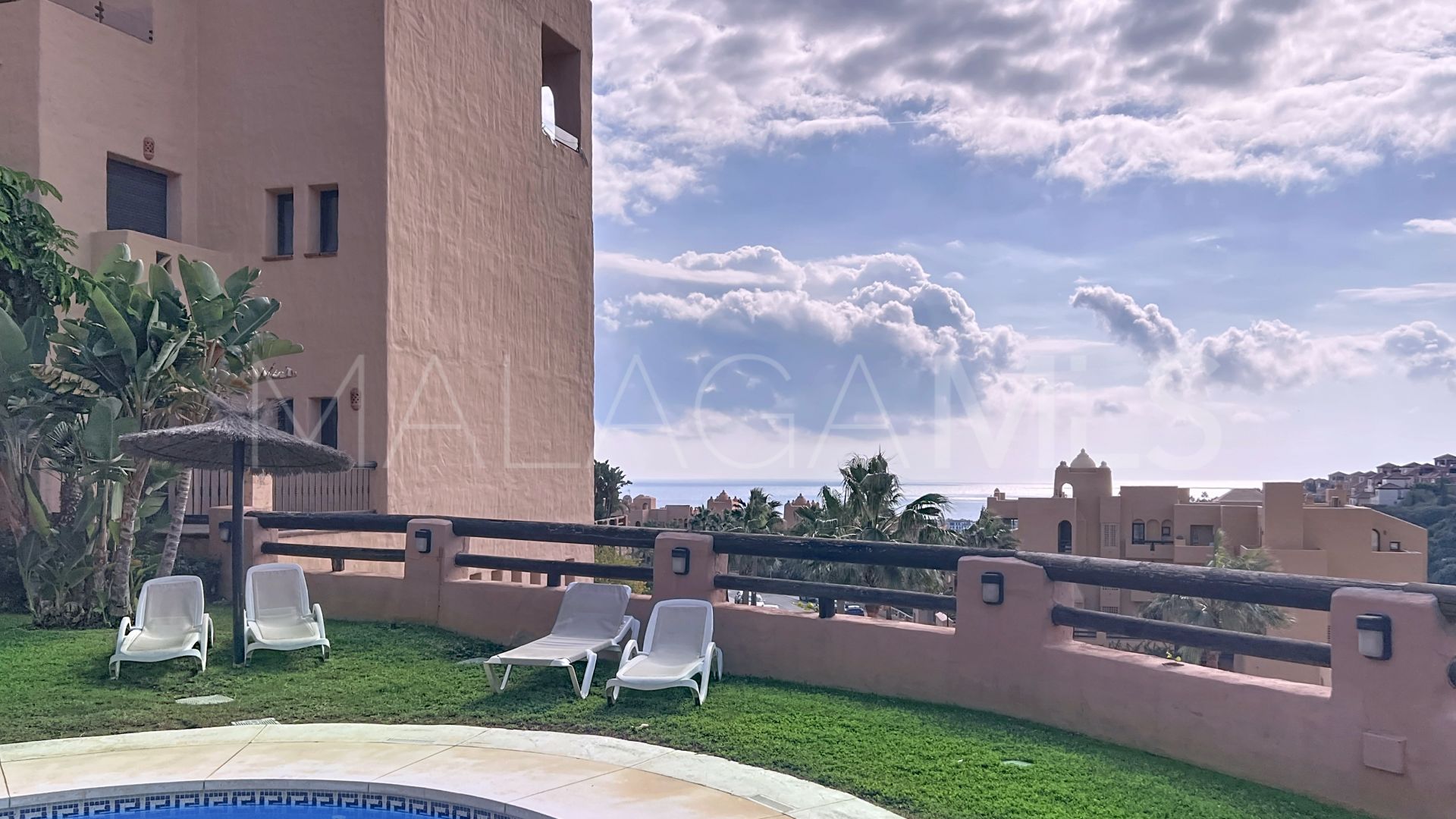 Erdgeschosswohnung for sale in Coto Real