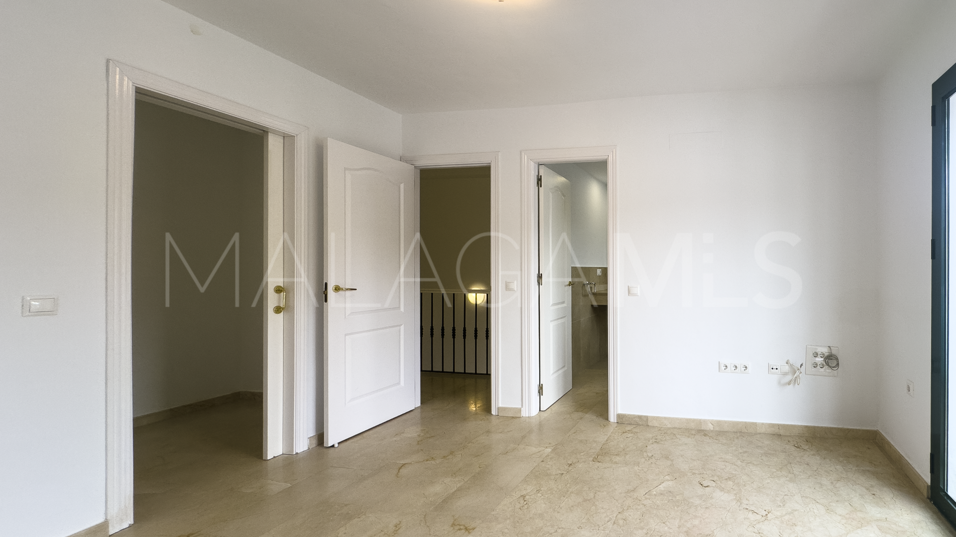 Radhus for sale in Los Hidalgos