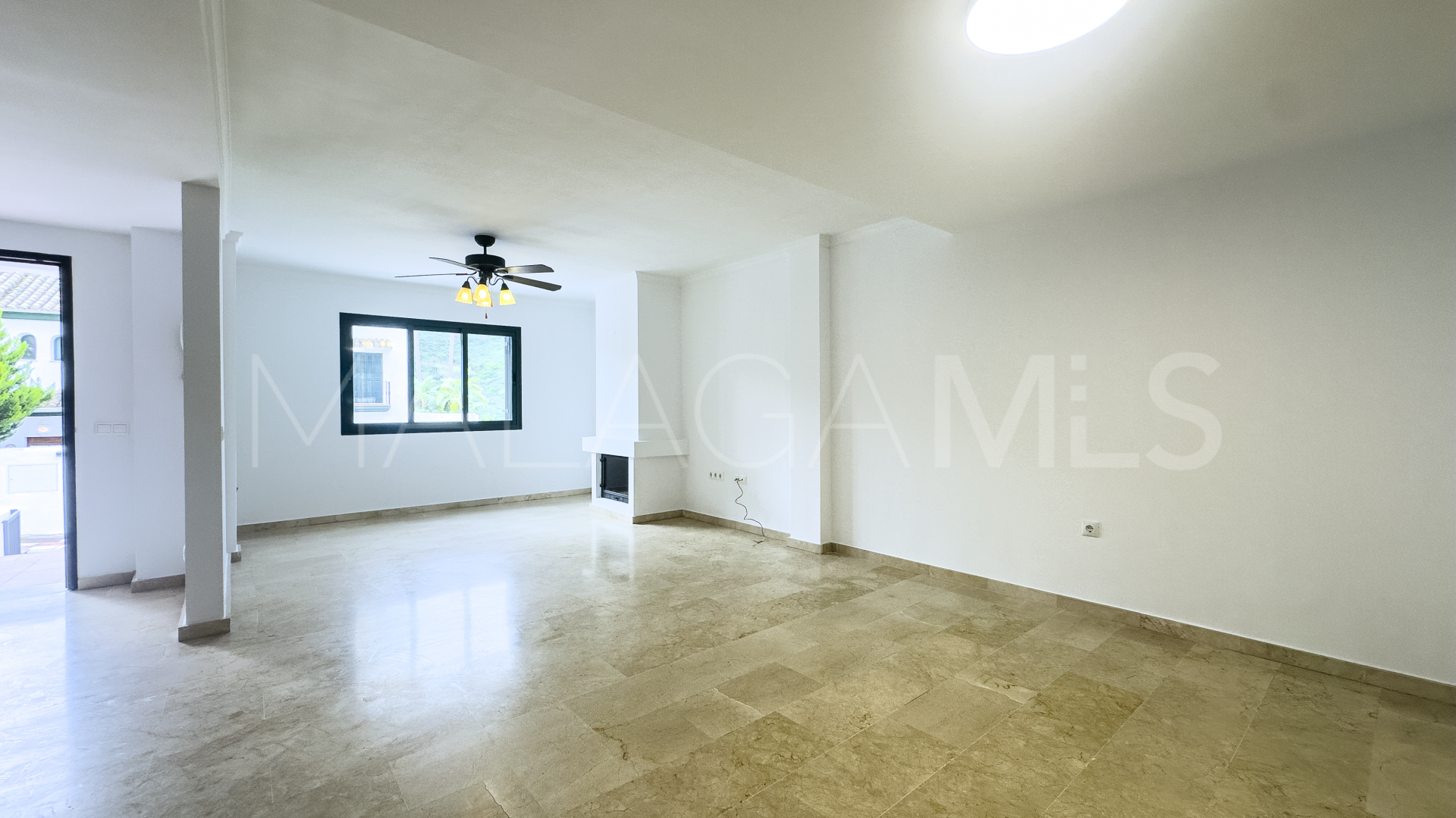 Radhus for sale in Los Hidalgos