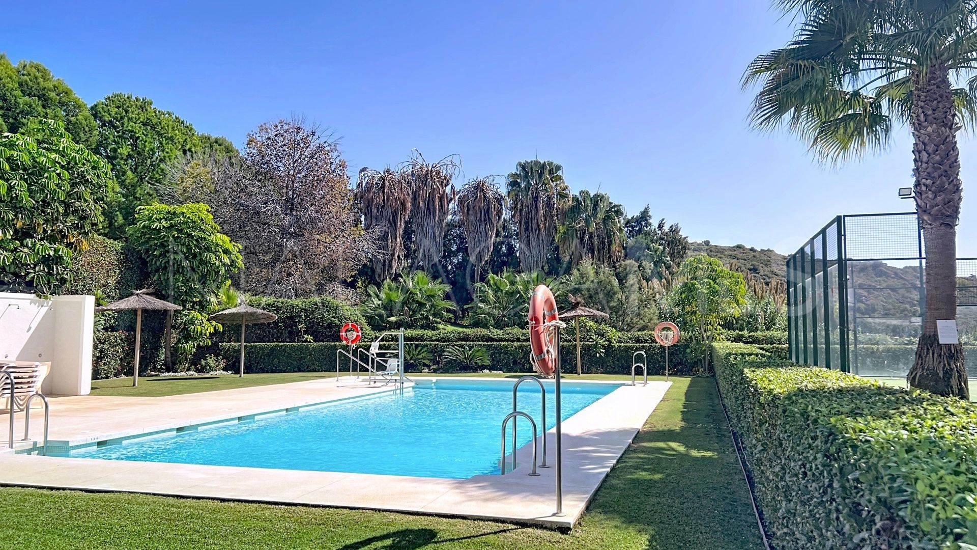 Buy apartamento planta baja in Casares del Sol - Casares Golf with 3 bedrooms