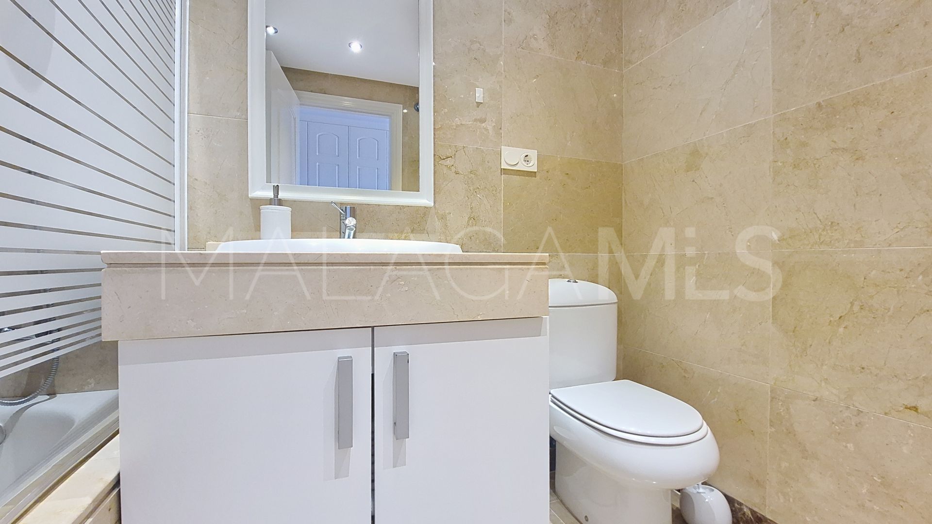 Wohnung for sale in Duquesa Village