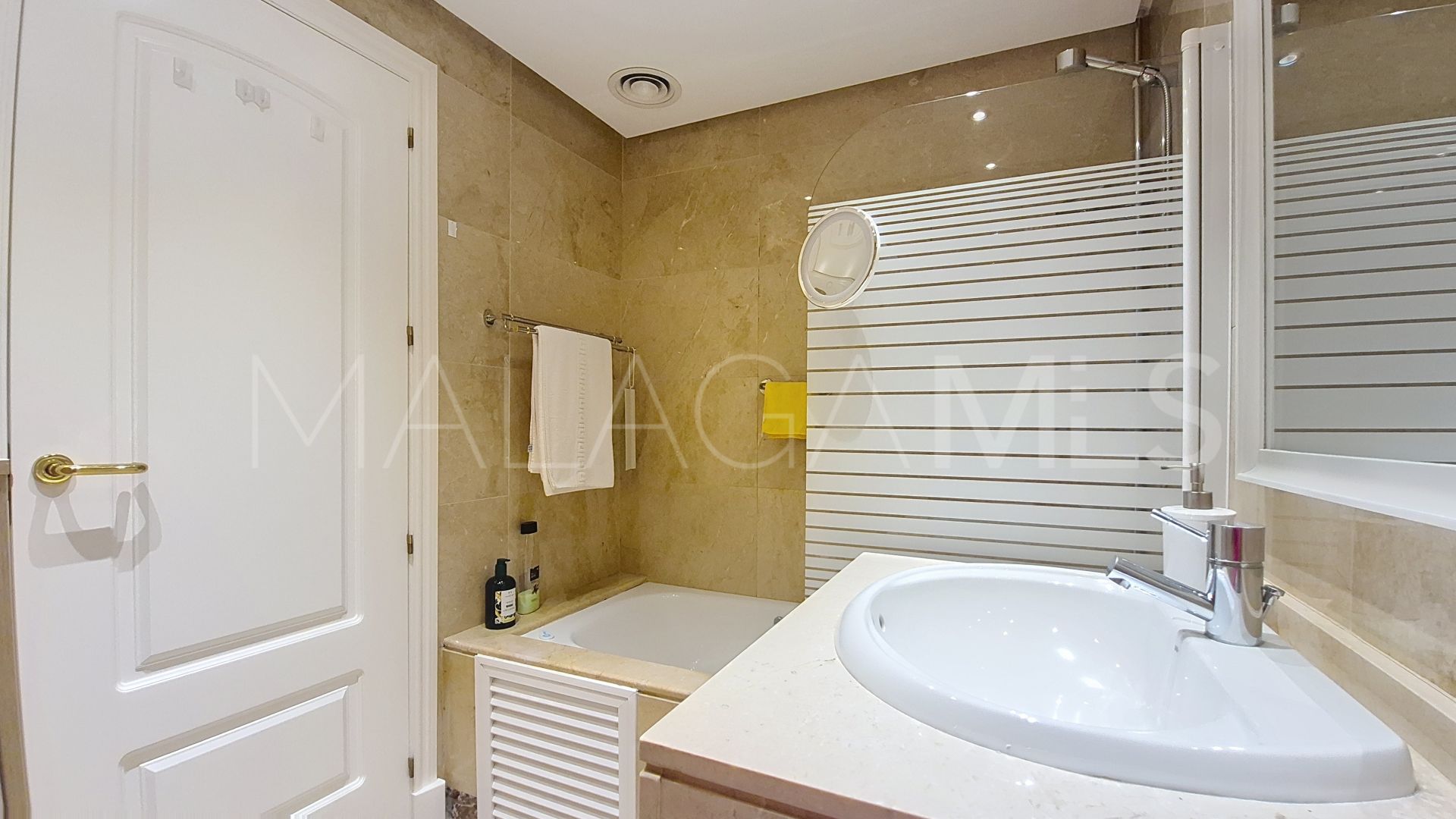 Wohnung for sale in Duquesa Village