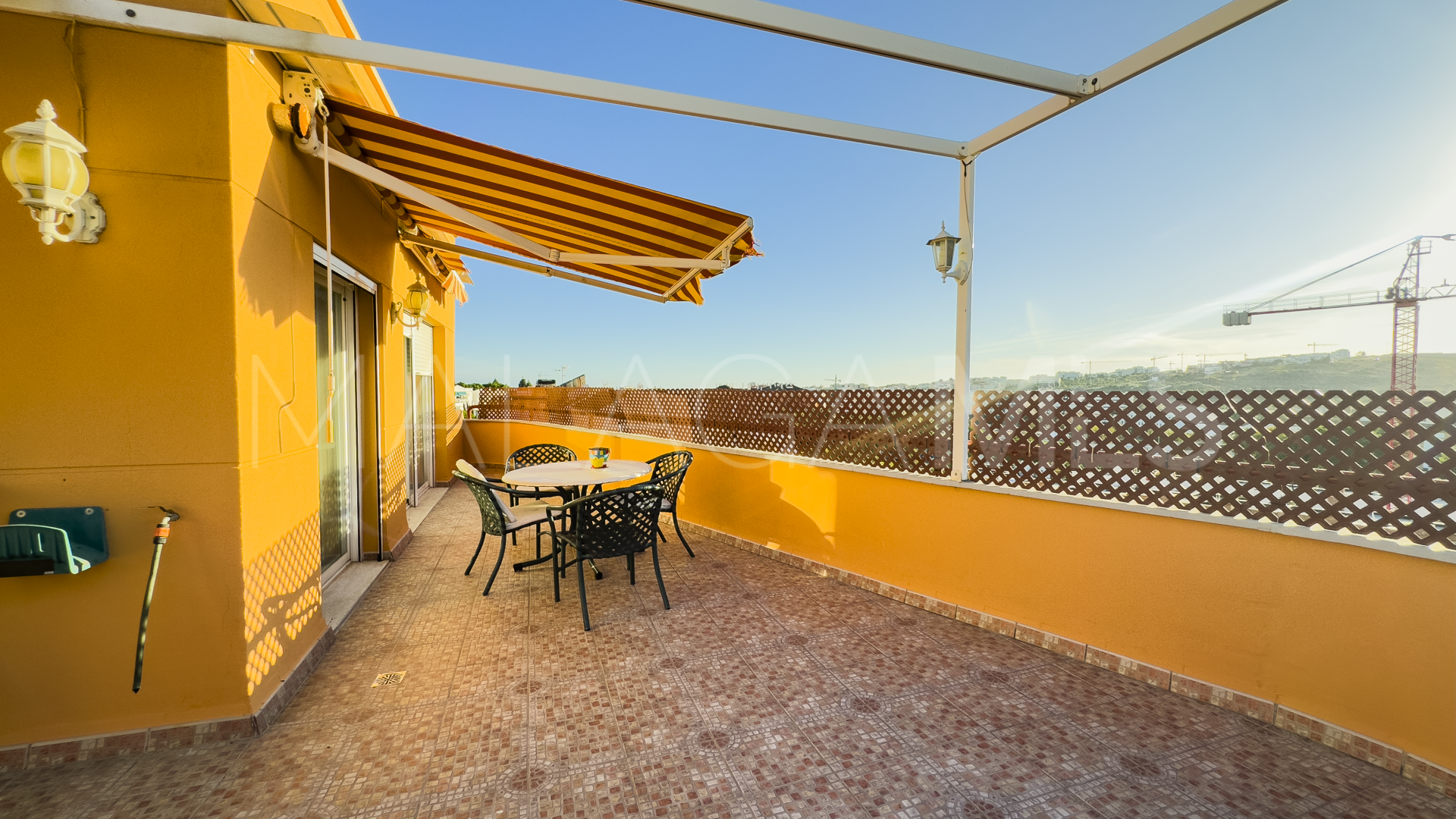 Penthaus for sale in Estepona Stadt