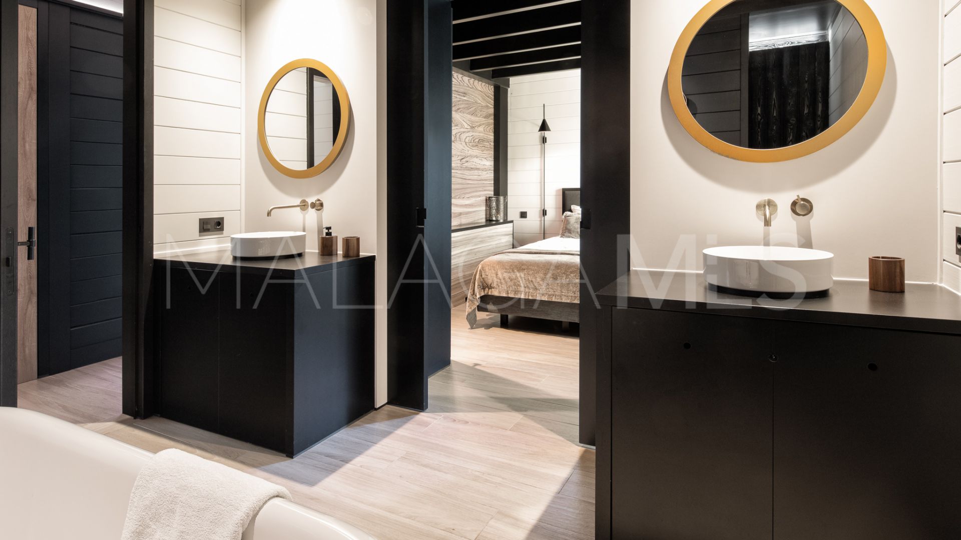 Se vende villa in Valle Romano with 4 bedrooms