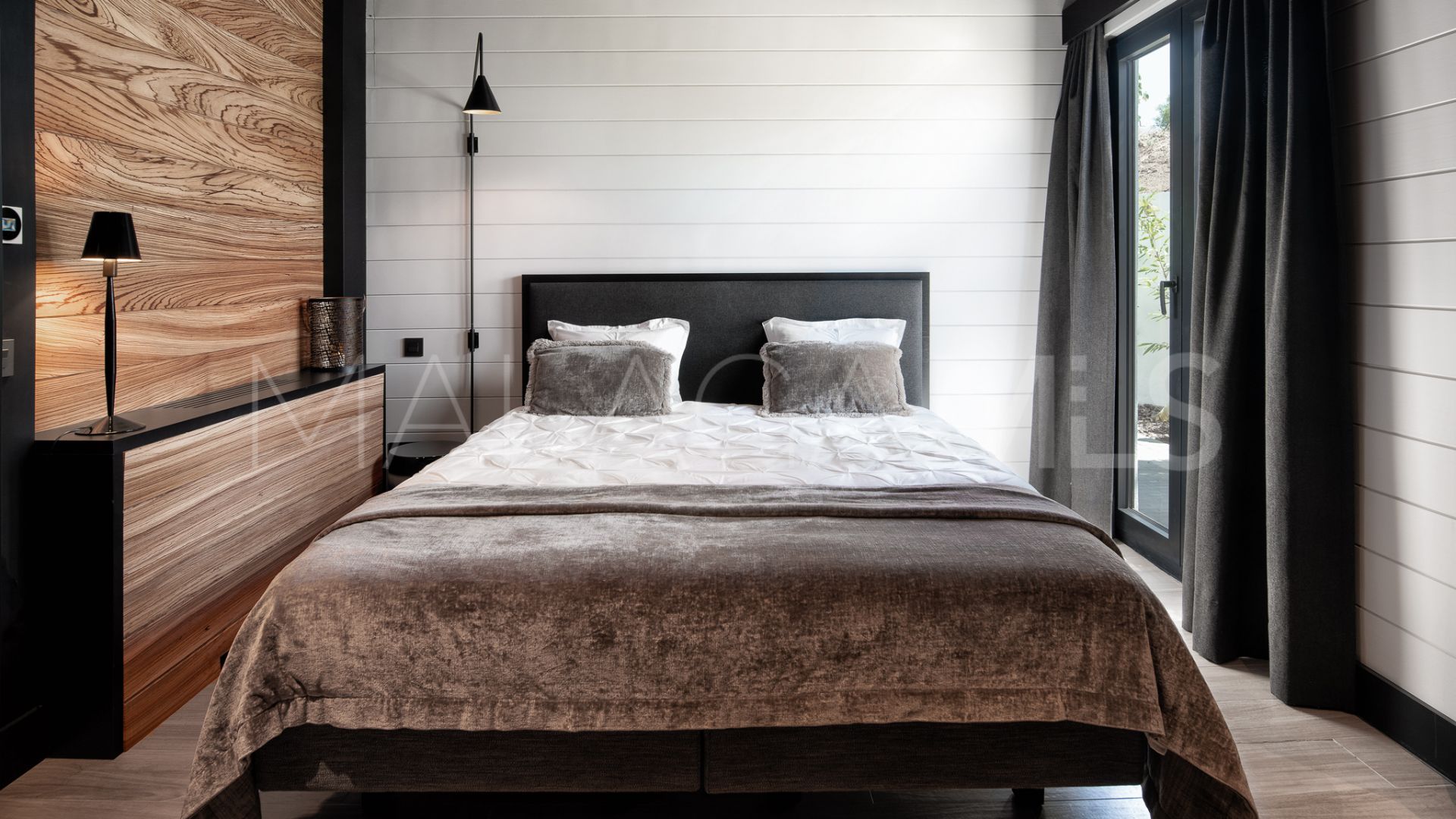 Se vende villa in Valle Romano with 4 bedrooms