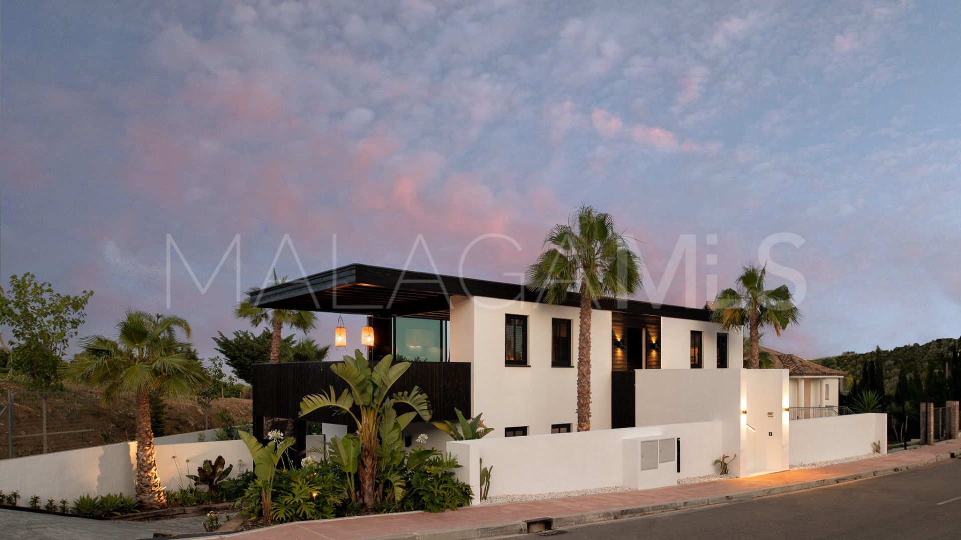 Se vende villa in Valle Romano with 4 bedrooms