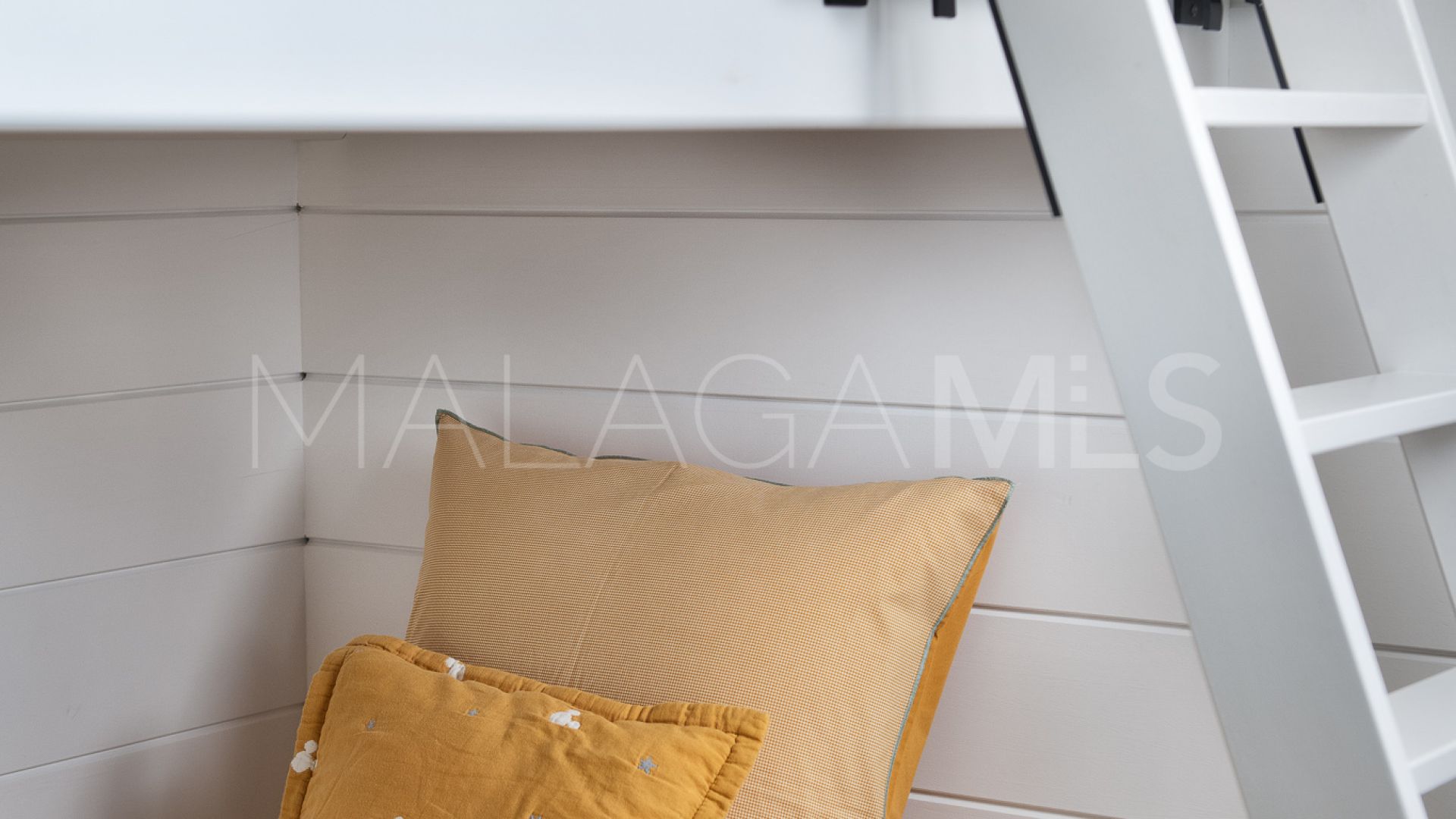 Se vende villa in Valle Romano with 4 bedrooms