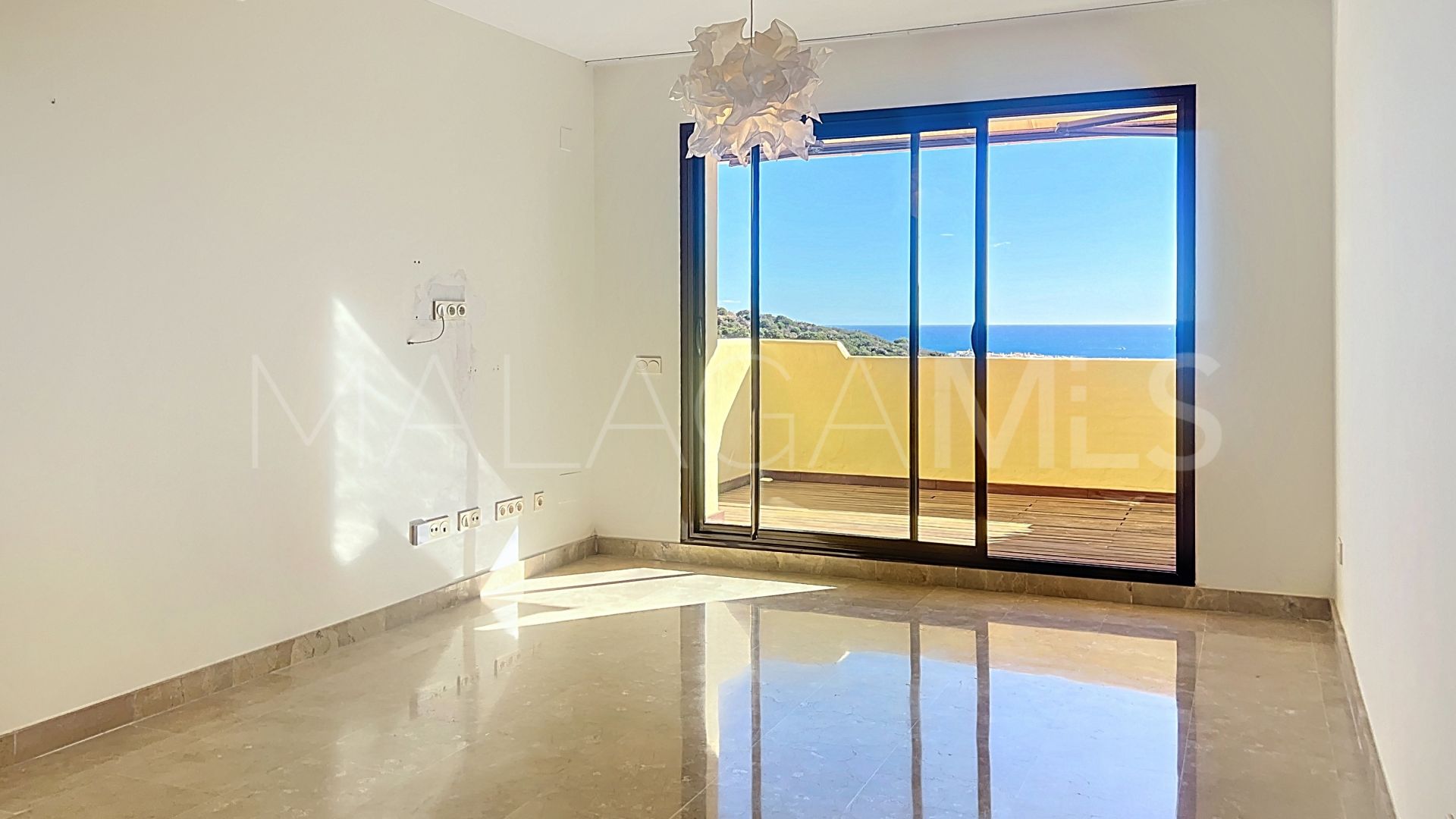 Lägenhet for sale in Duquesa Village