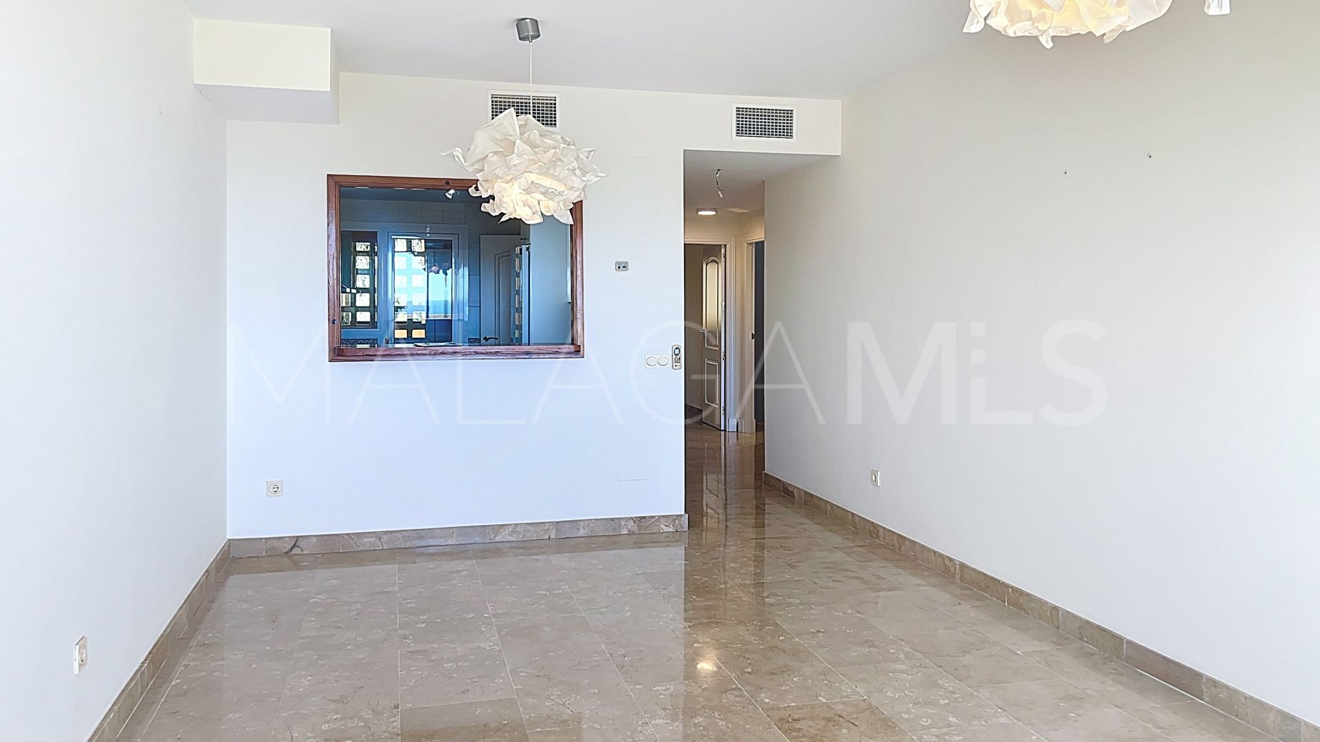 Lägenhet for sale in Duquesa Village