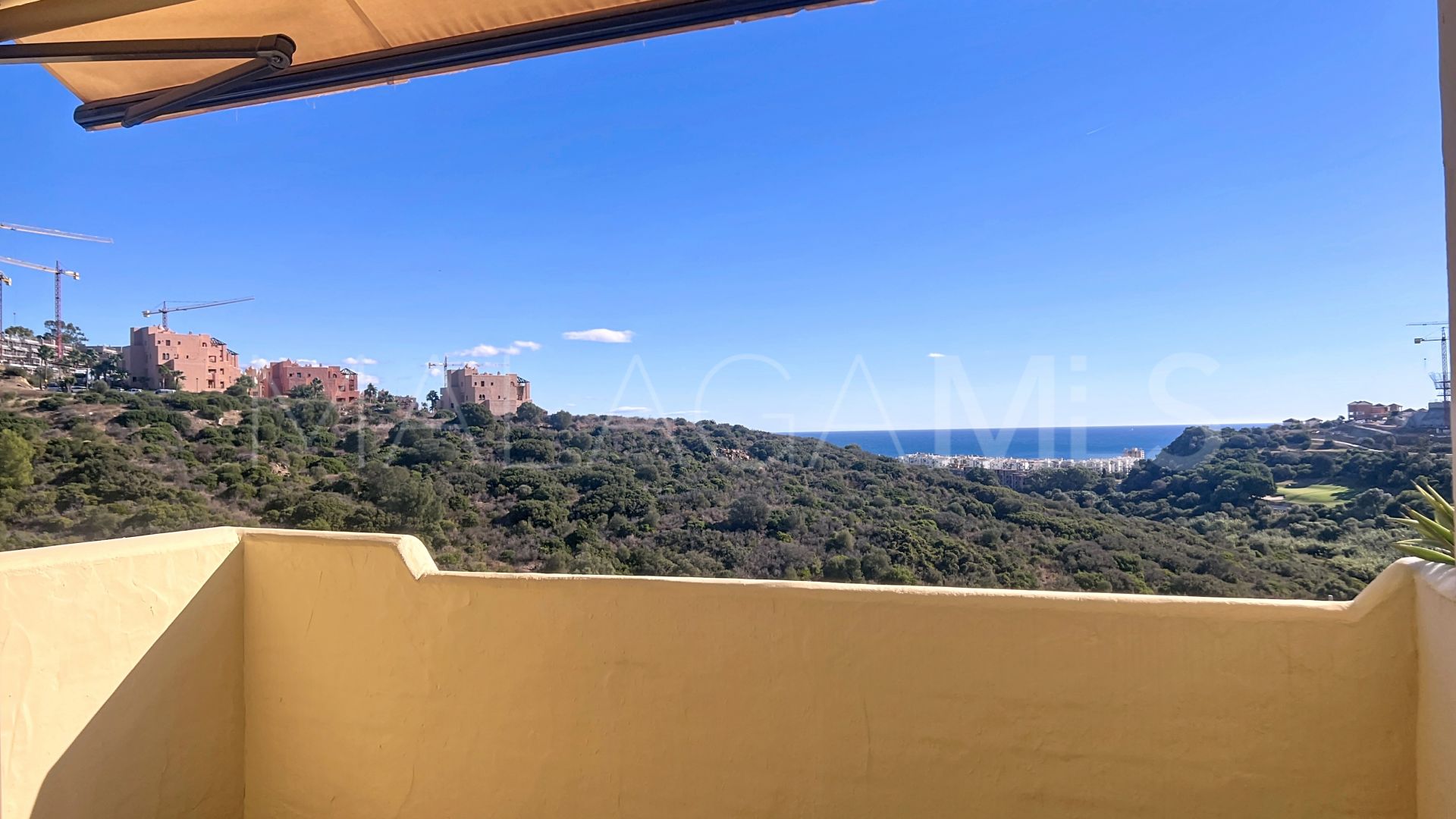 Lägenhet for sale in Duquesa Village