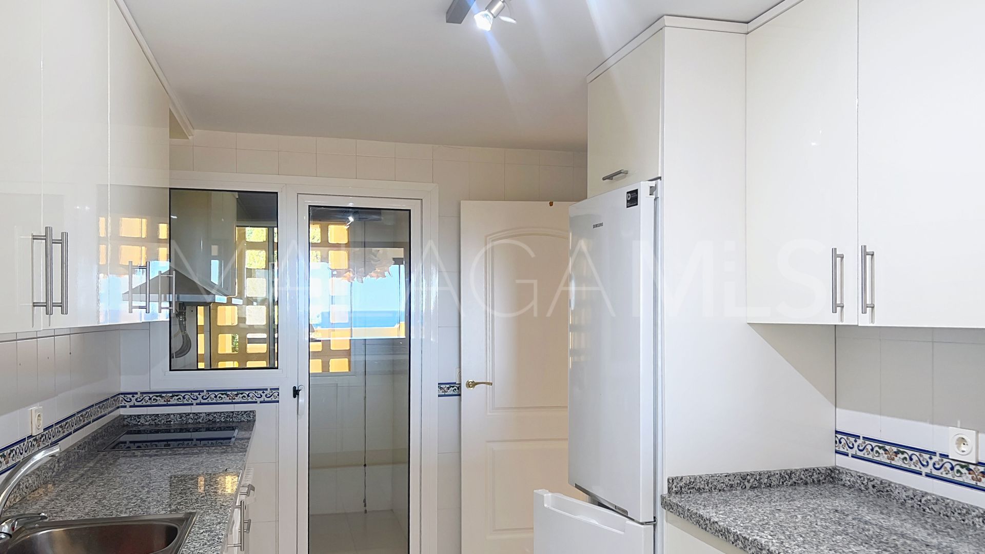 Lägenhet for sale in Duquesa Village