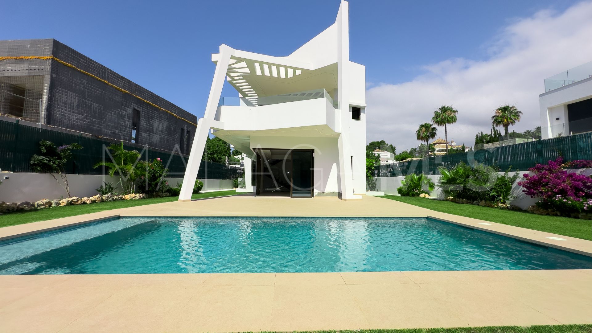 Villa for sale in Monte Biarritz