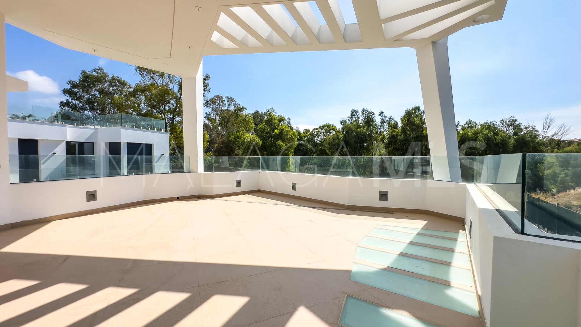 Villa for sale in Monte Biarritz