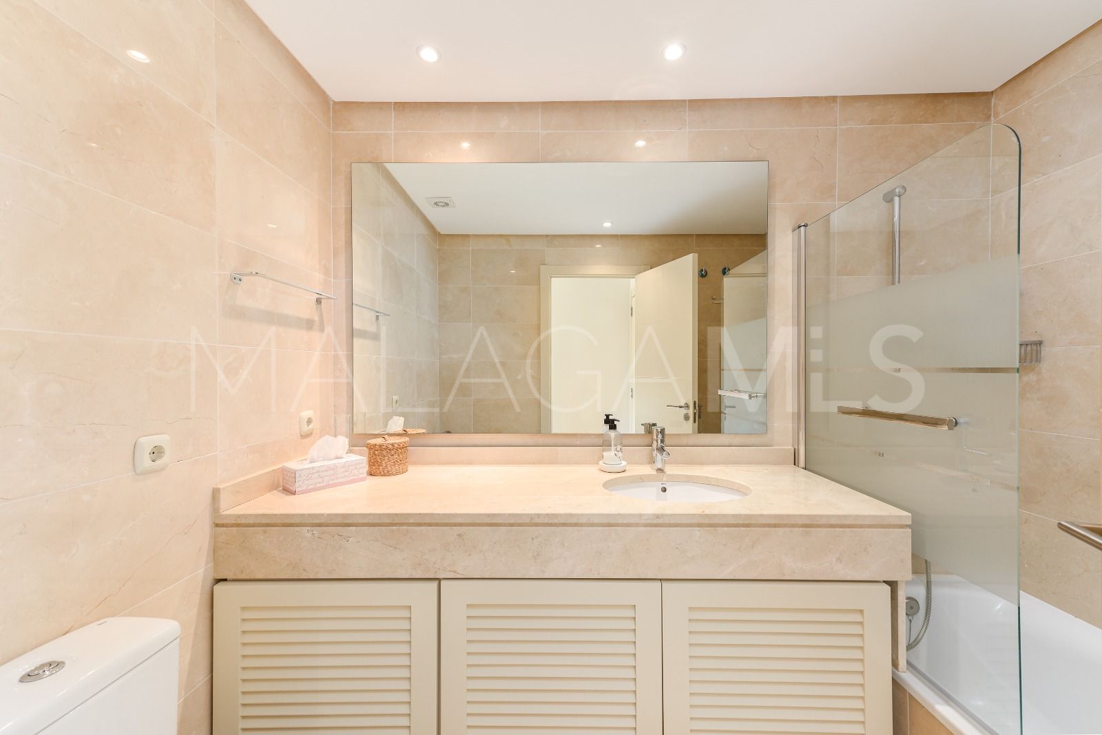 Apartamento a la venta in Alcazaba Lagoon de 2 bedrooms