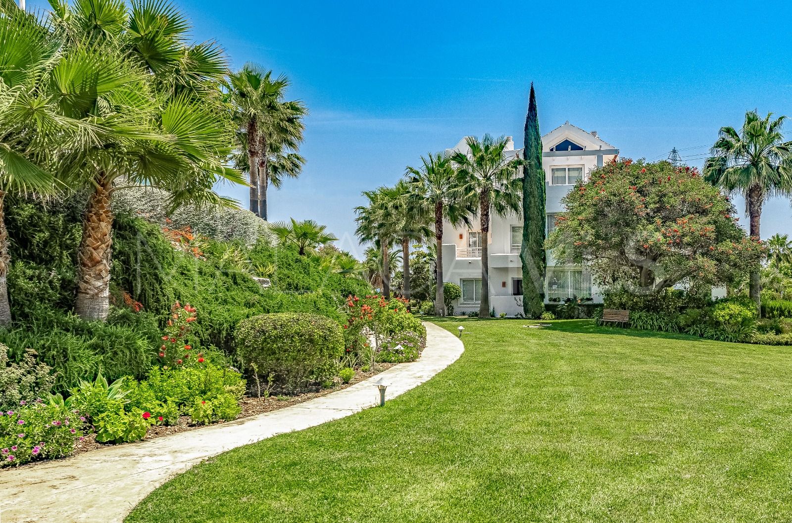 Apartamento a la venta in Alcazaba Lagoon de 2 bedrooms