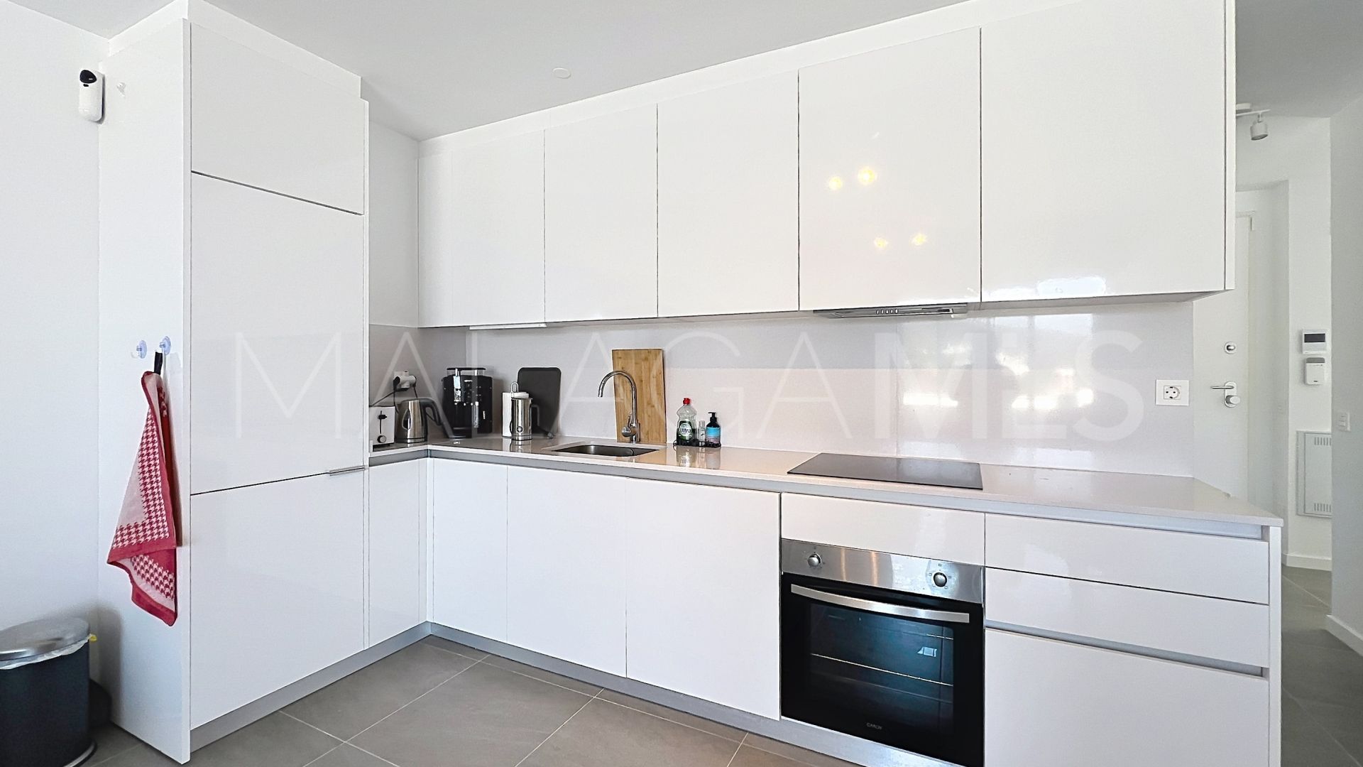 Adosado for sale in Bahia de las Rocas with 4 bedrooms