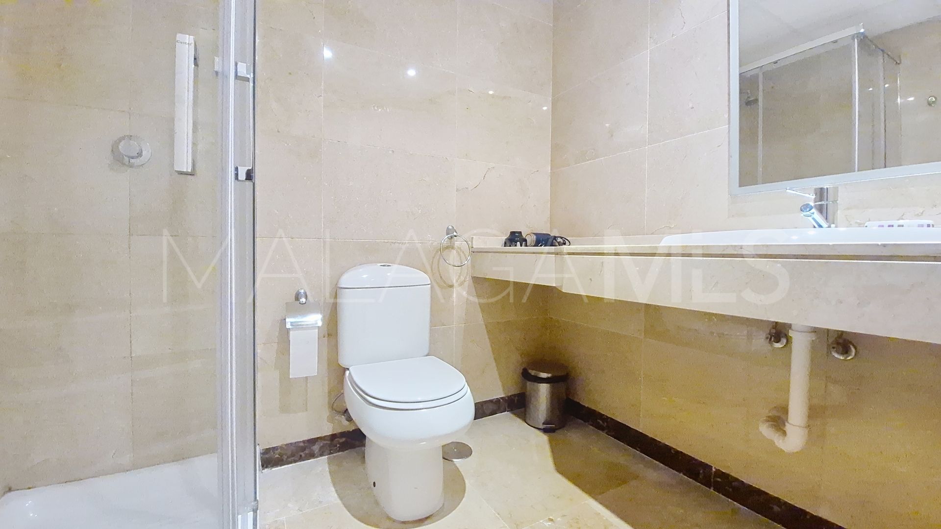 Erdgeschosswohnung for sale in Duquesa Village