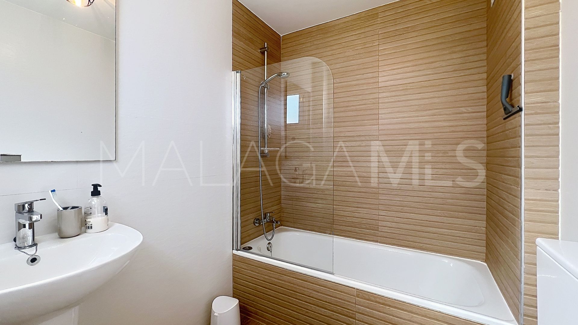 Takvåning for sale in Doña Julia