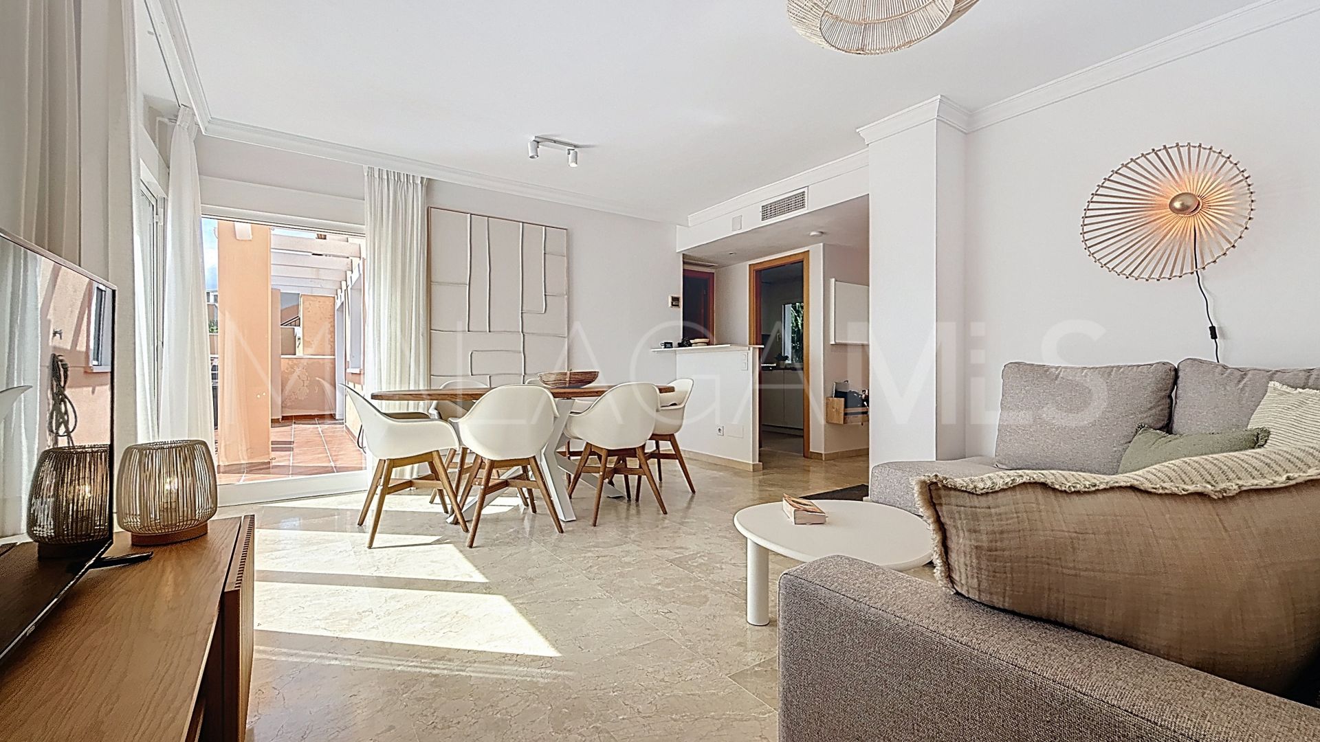 Takvåning for sale in Doña Julia