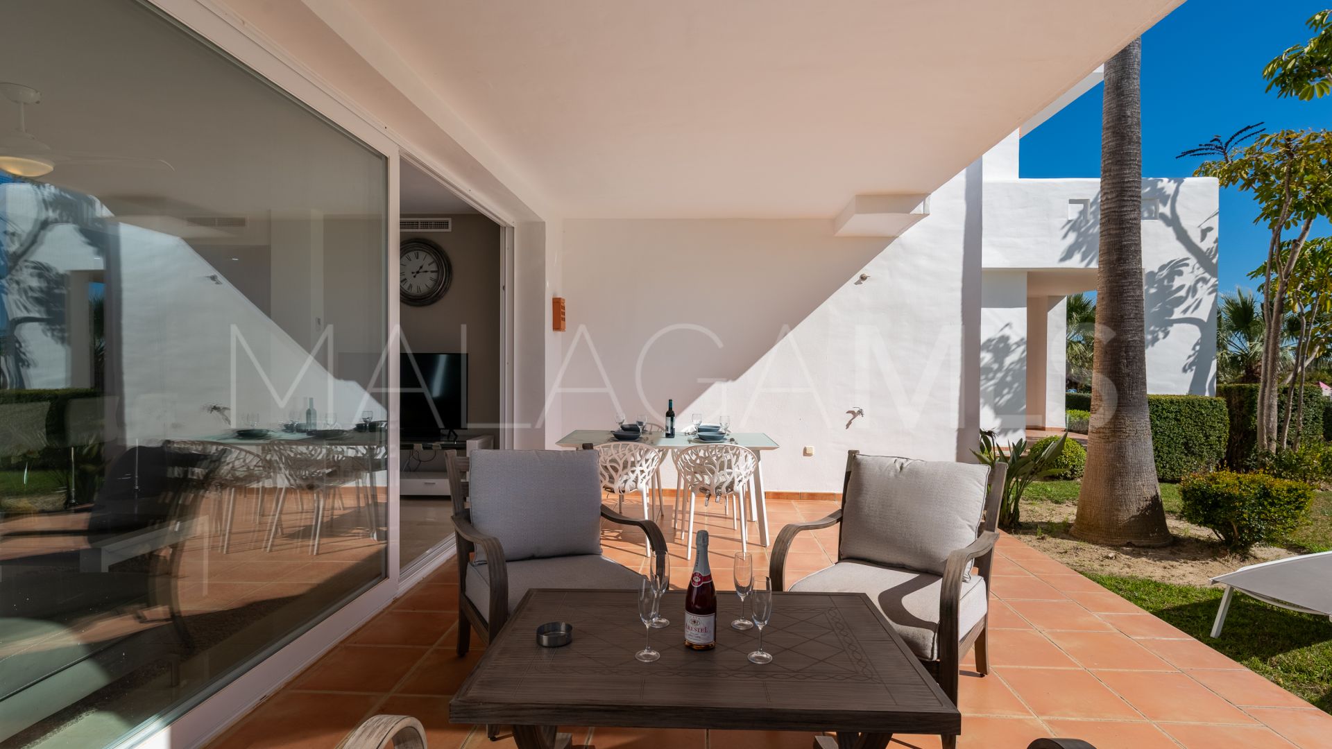 For sale 2 bedrooms apartment in Alcazaba Lagoon