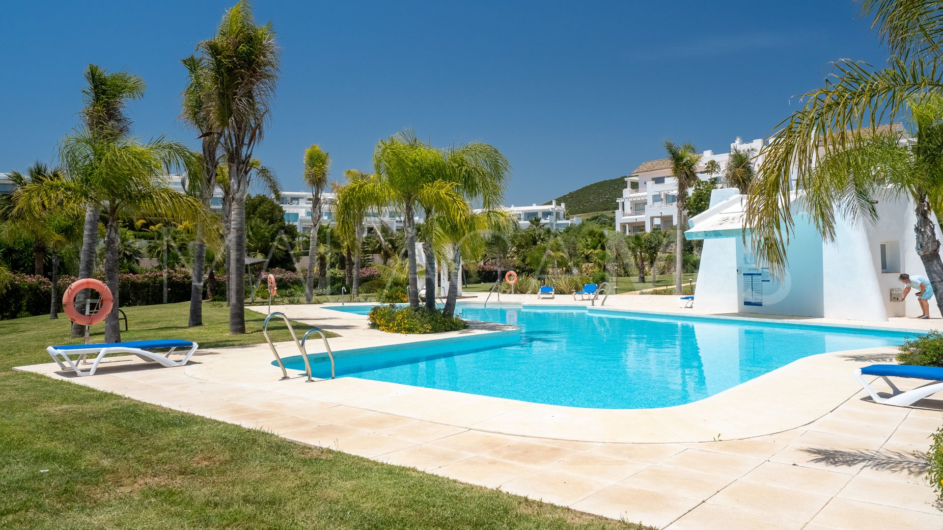 For sale 2 bedrooms apartment in Alcazaba Lagoon